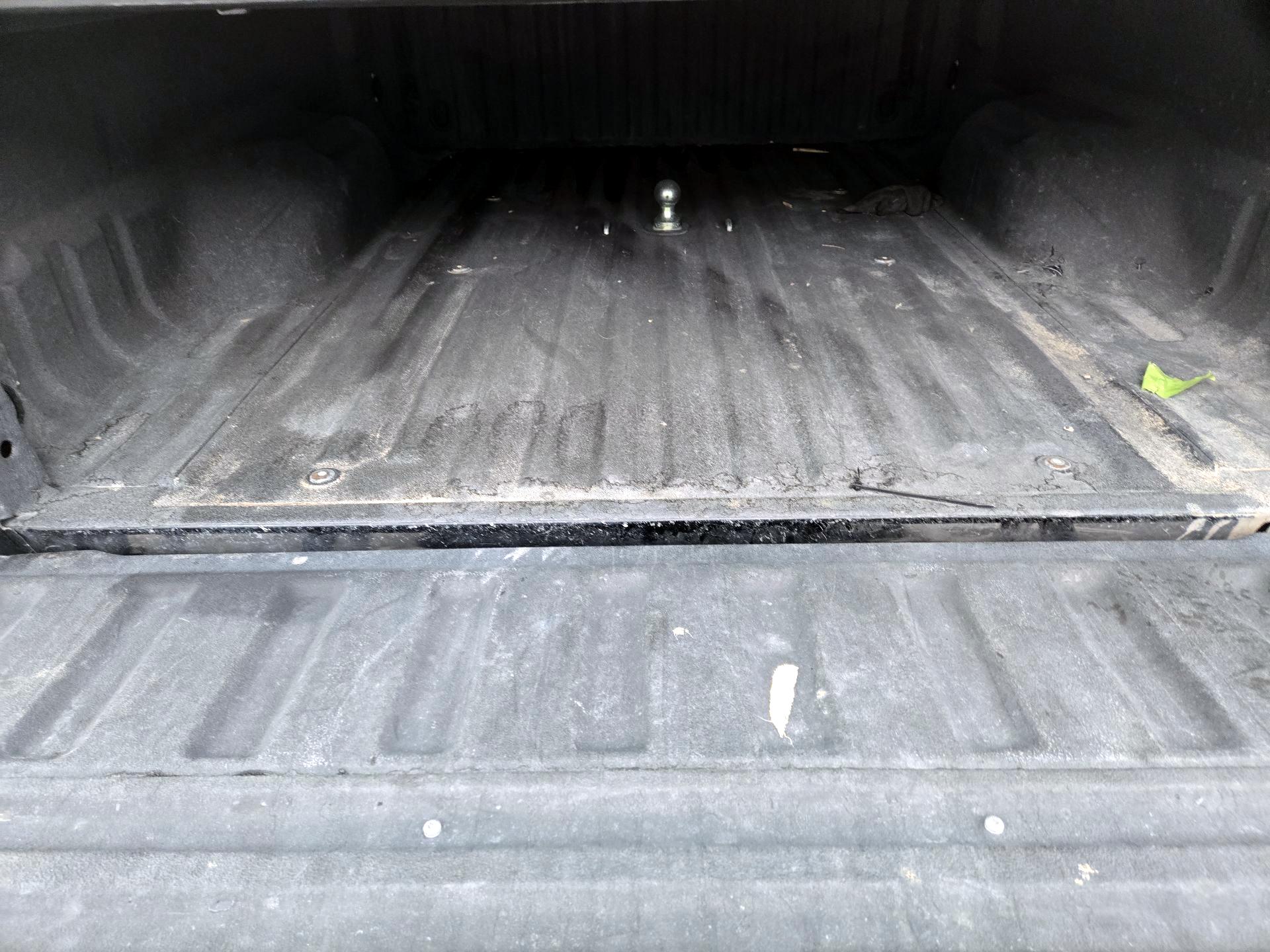 Thumbnail: 2016 Ford F-250 - 20