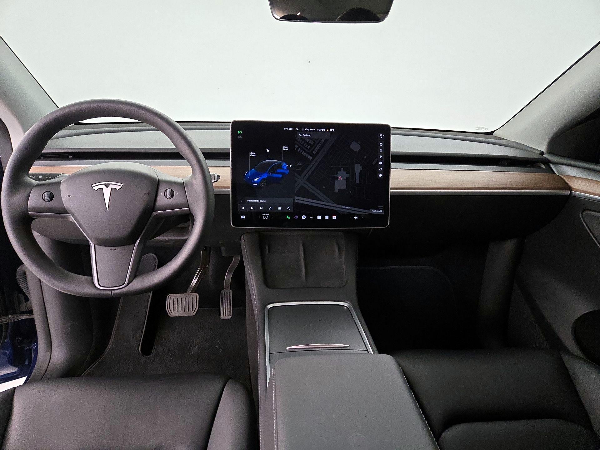 Thumbnail: 2025 Tesla Model Y - 9