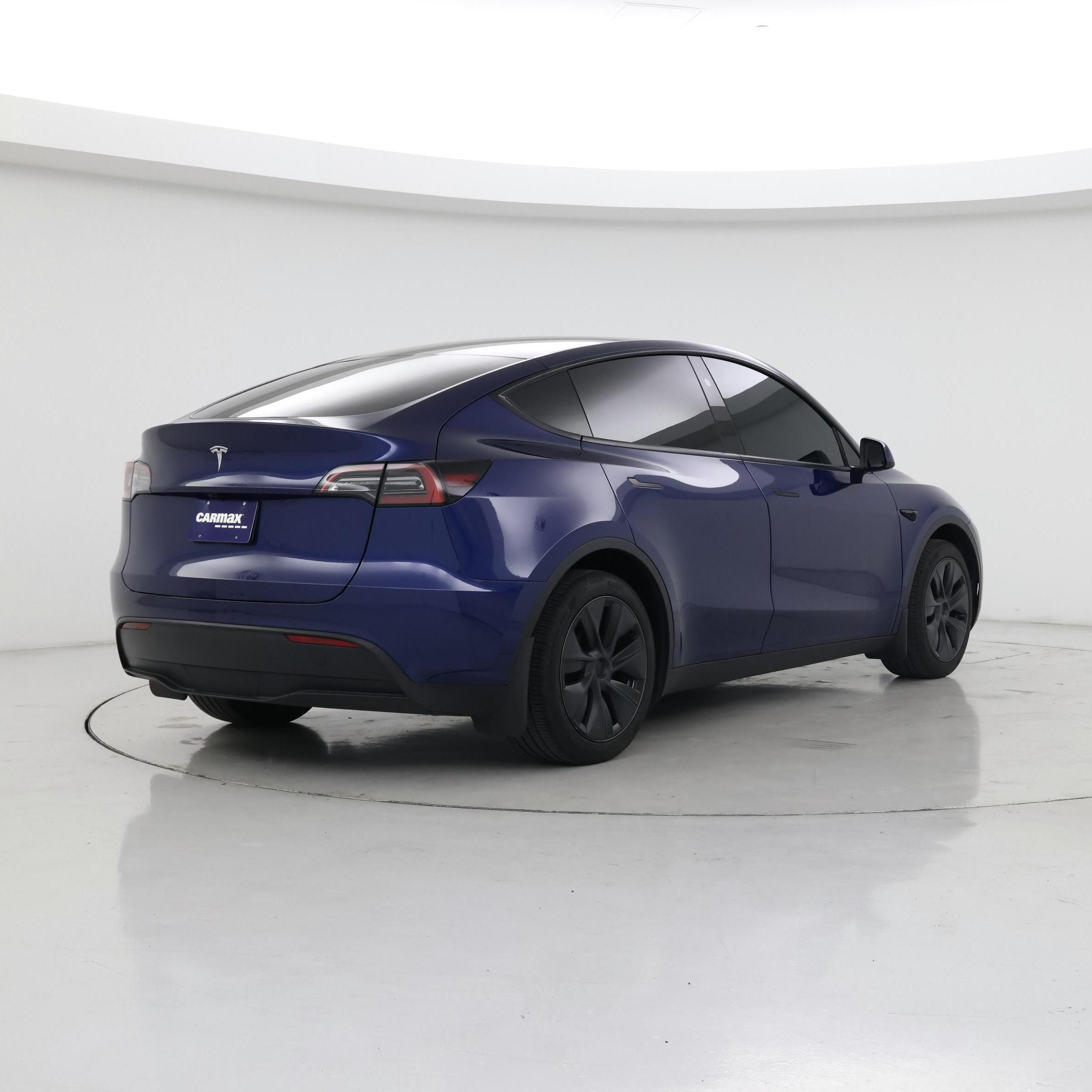 Thumbnail: 2025 Tesla Model Y - 8