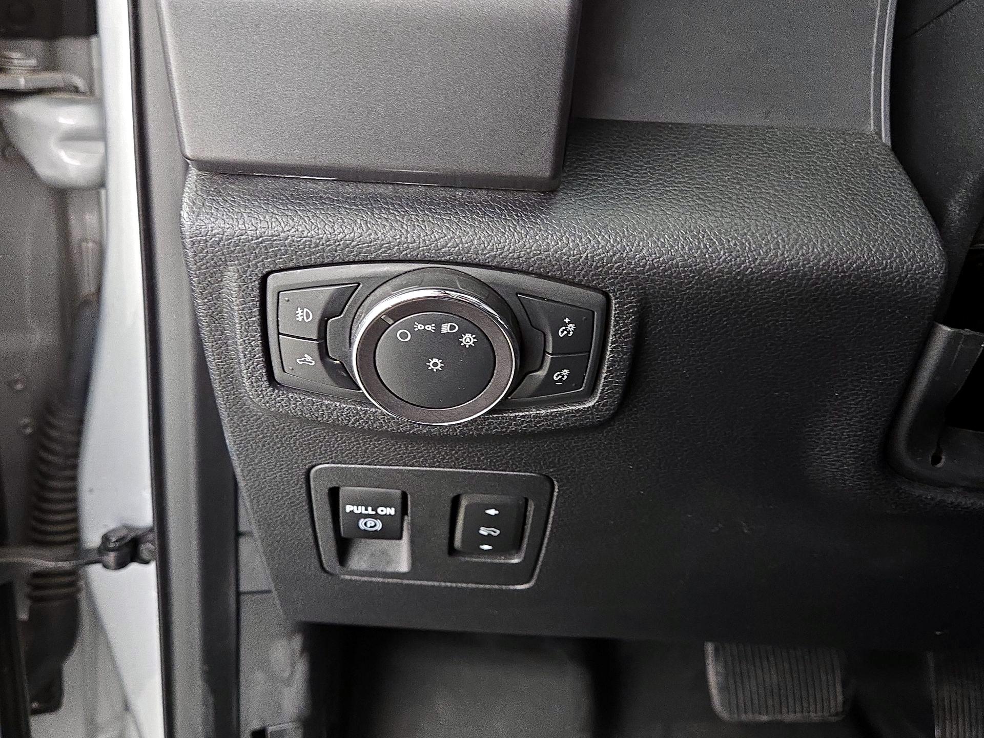 Thumbnail: 2019 Ford F-150 - 13