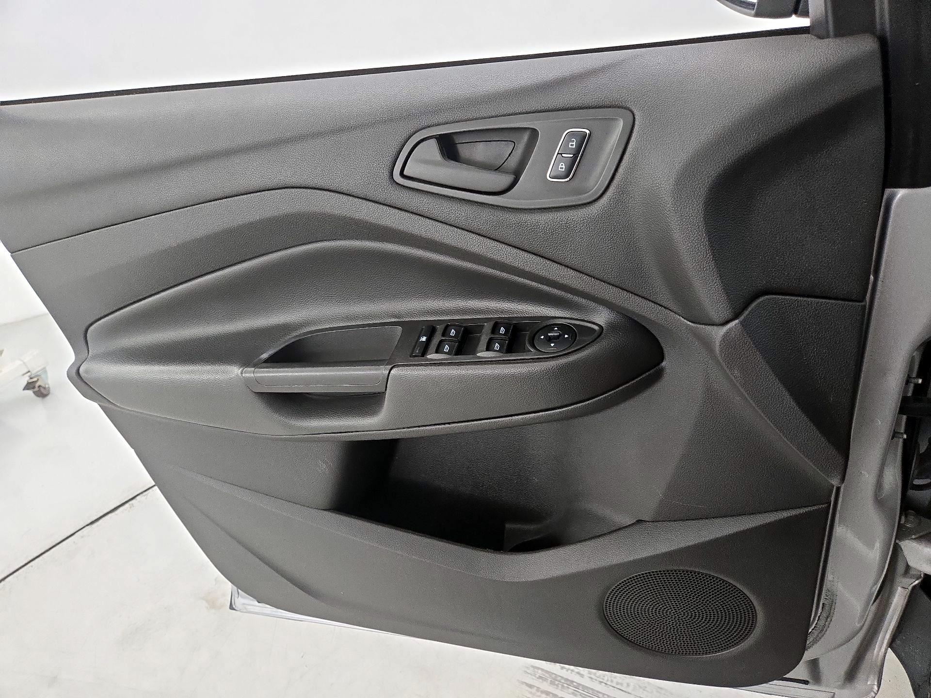 Thumbnail: 2015 Ford Escape - 12