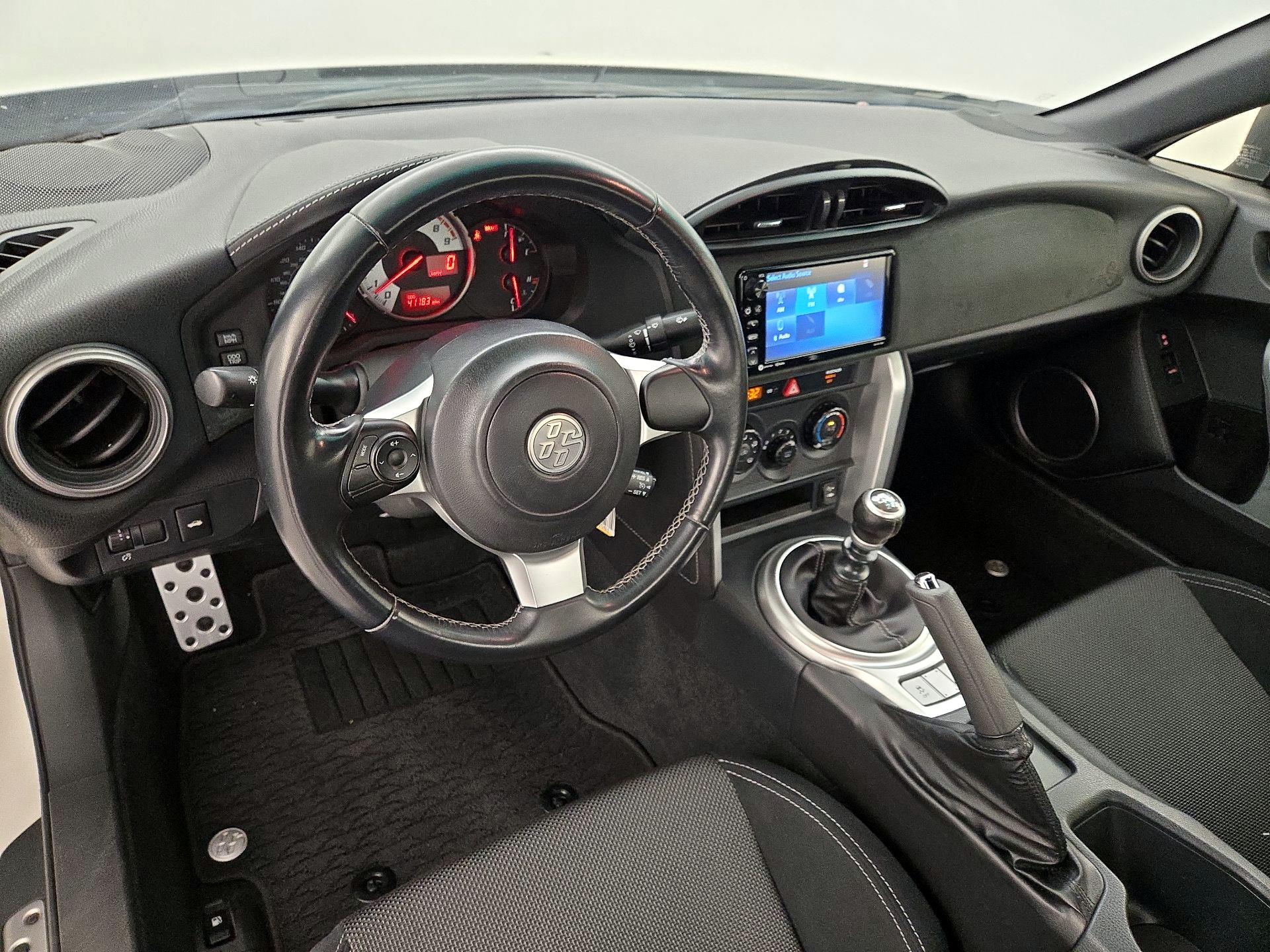 Thumbnail: 2017 Toyota 86 - 9