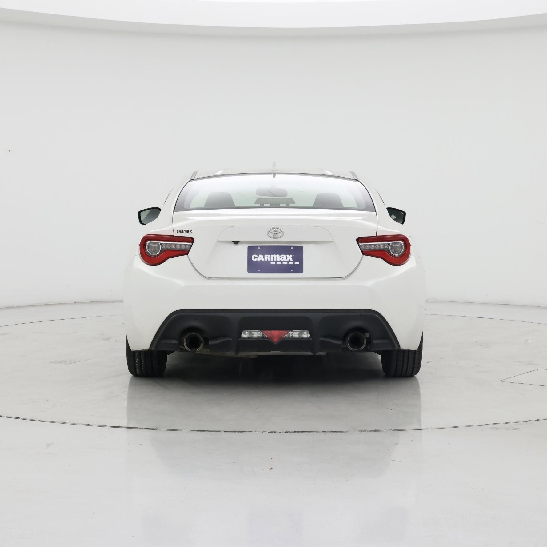 Thumbnail: 2017 Toyota 86 - 6