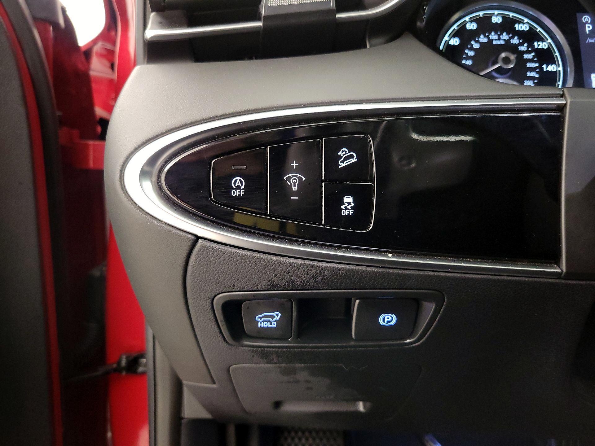 Thumbnail: 2025 Genesis GV70 - 13