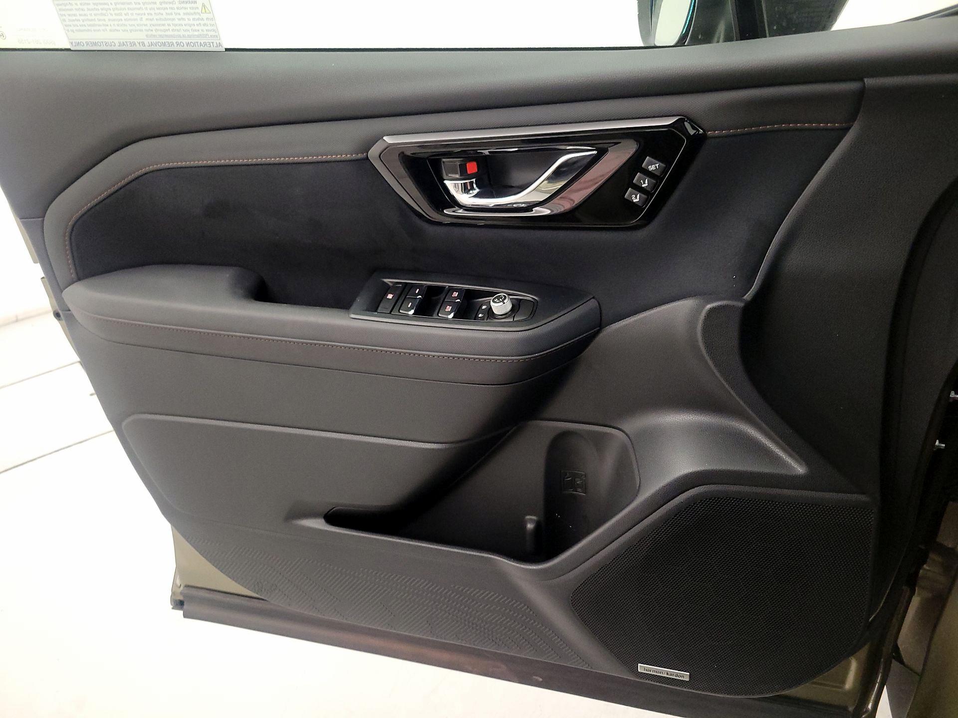 Thumbnail: 2025 Subaru Forester - 12