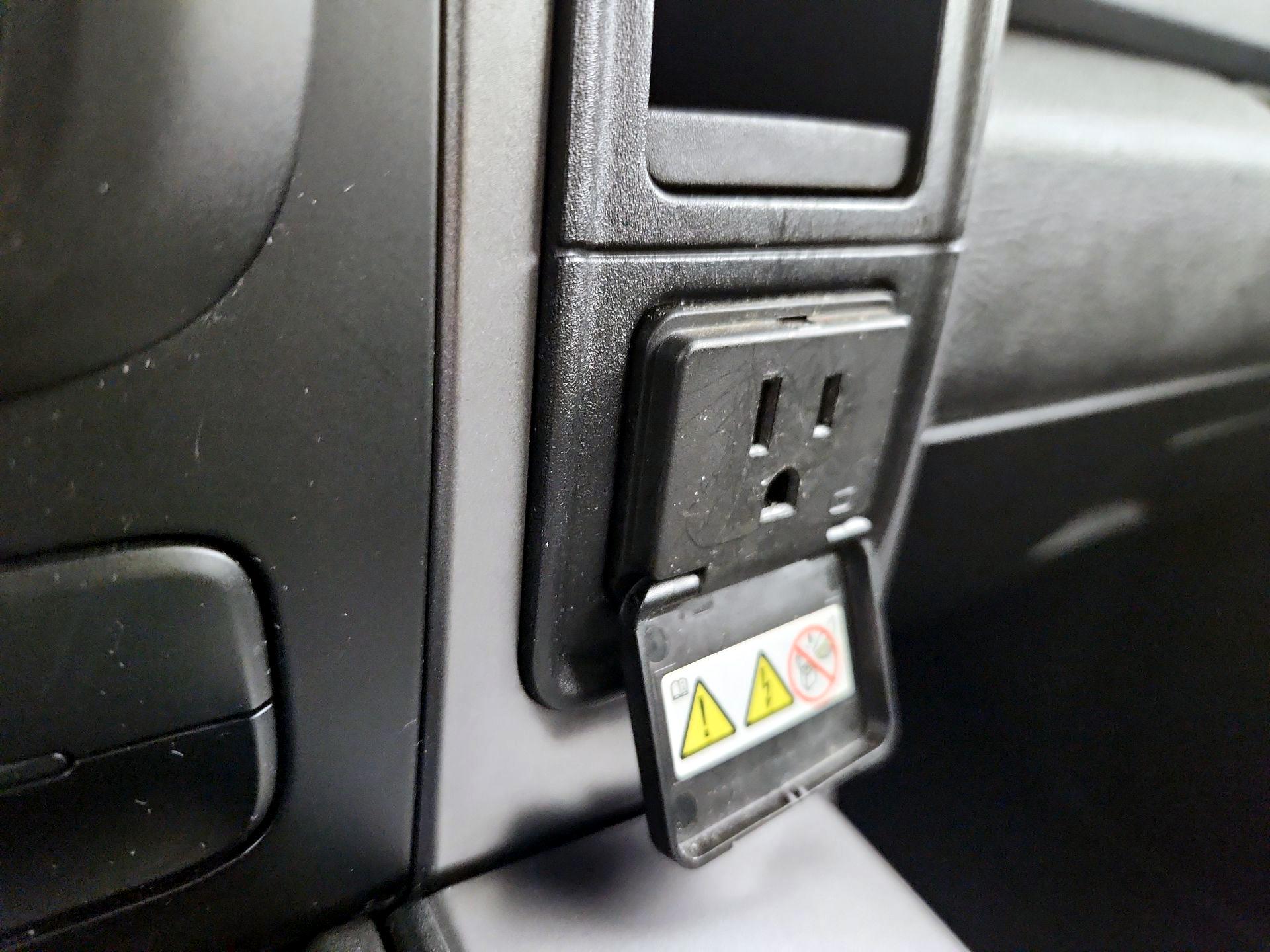 Thumbnail: 2023 RAM 1500 Classic - 18