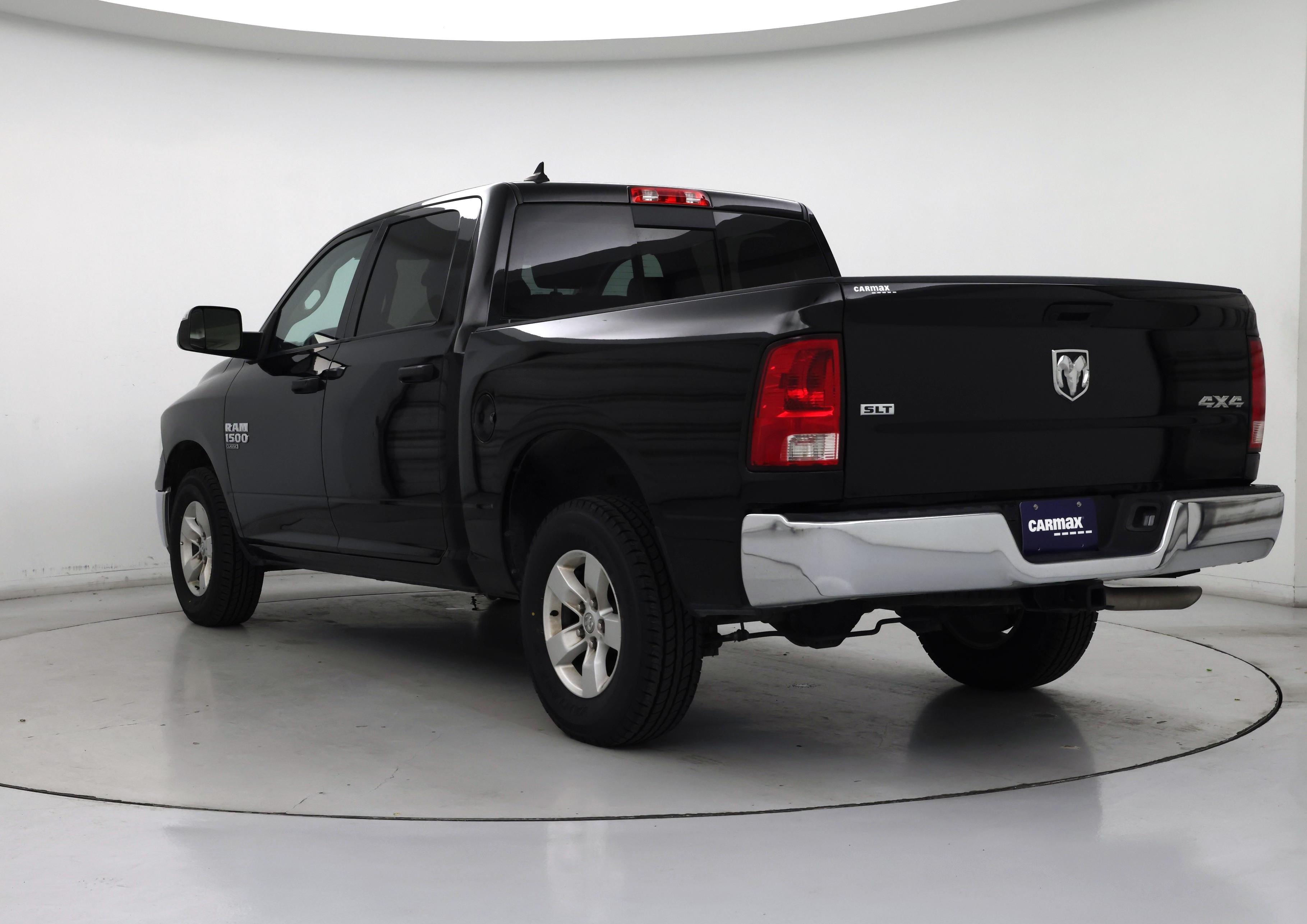 Thumbnail: 2023 RAM 1500 Classic - 2