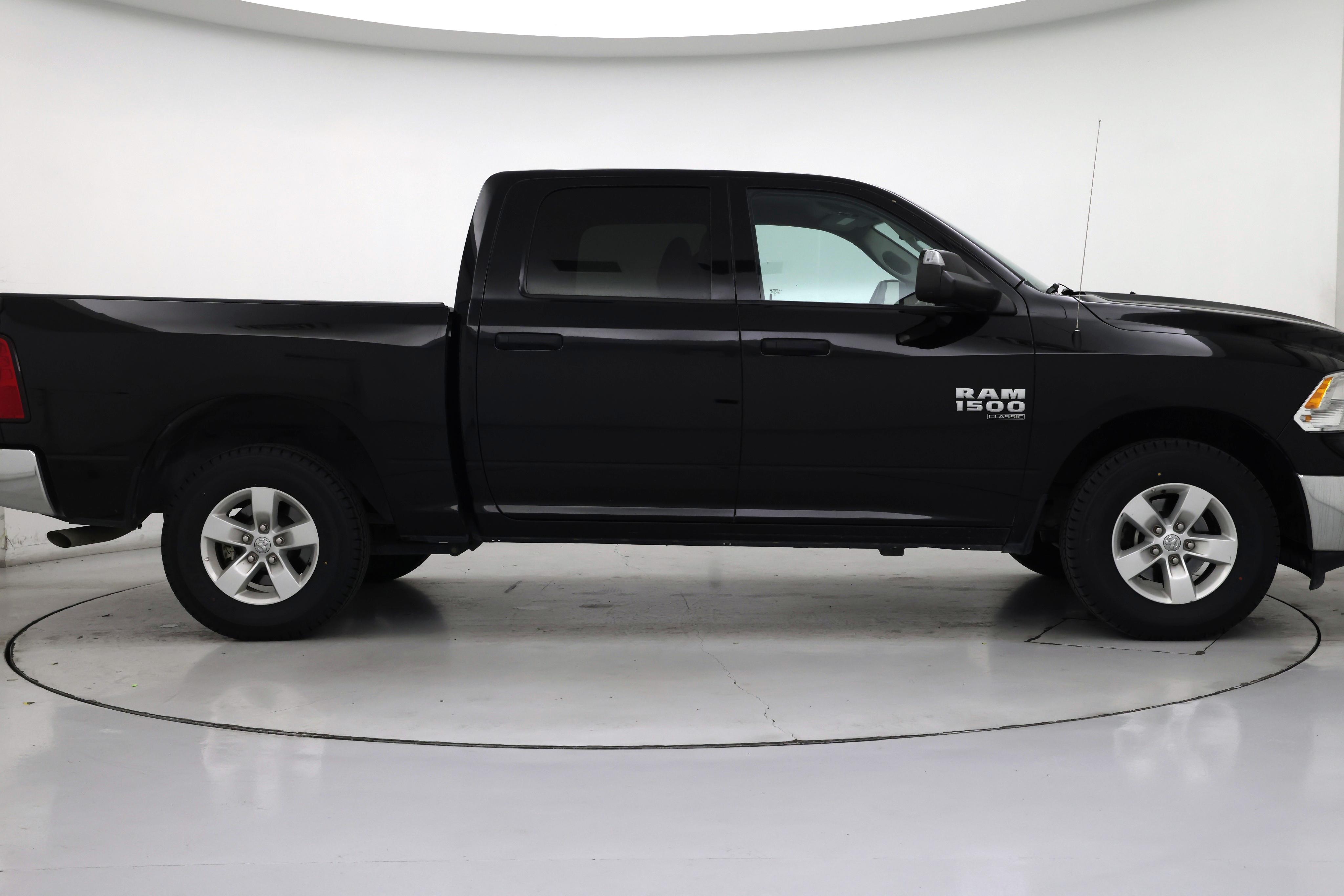 Thumbnail: 2023 RAM 1500 Classic - 7