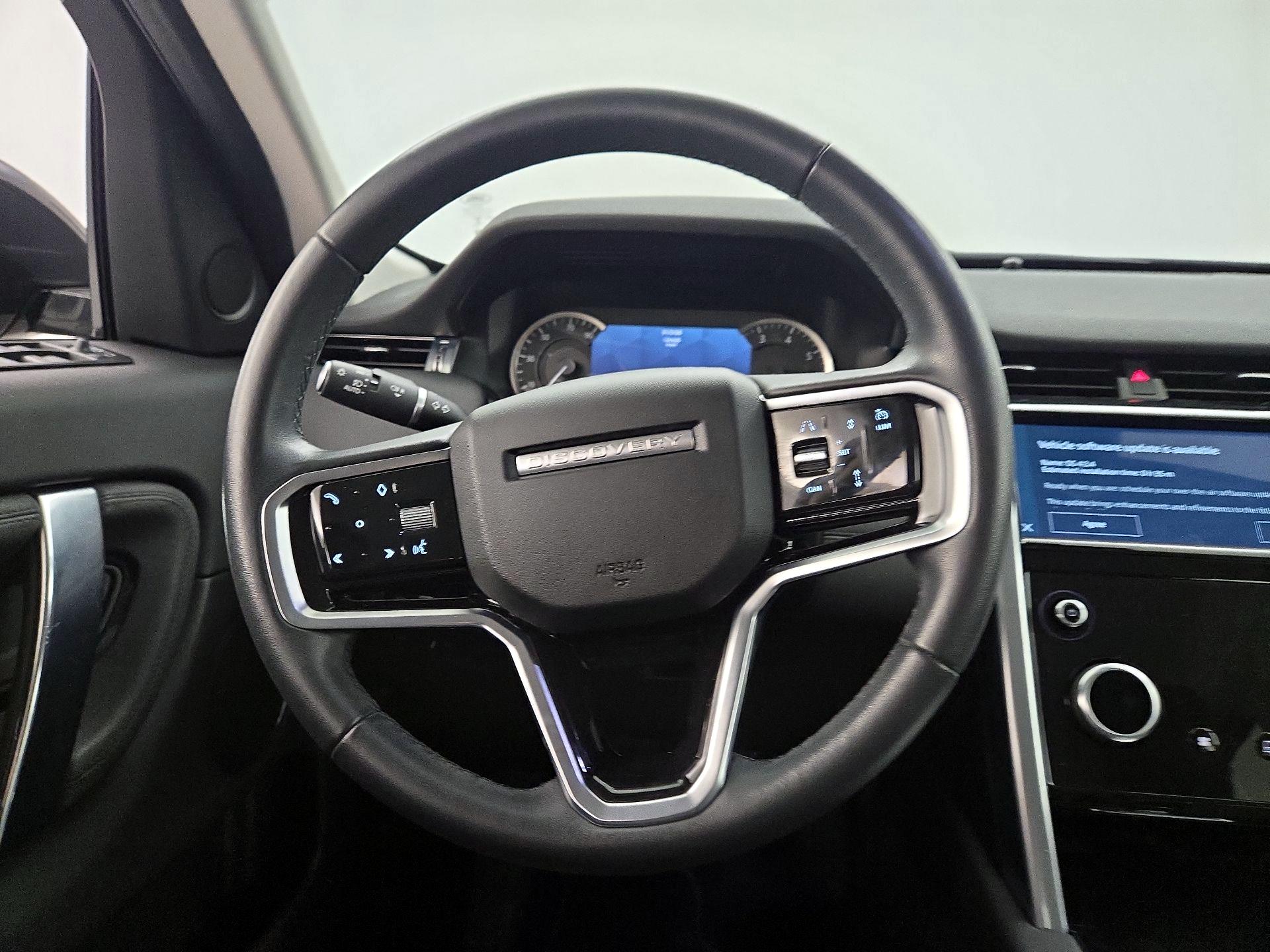 Thumbnail: 2023 Land Rover Discovery Sport - 10