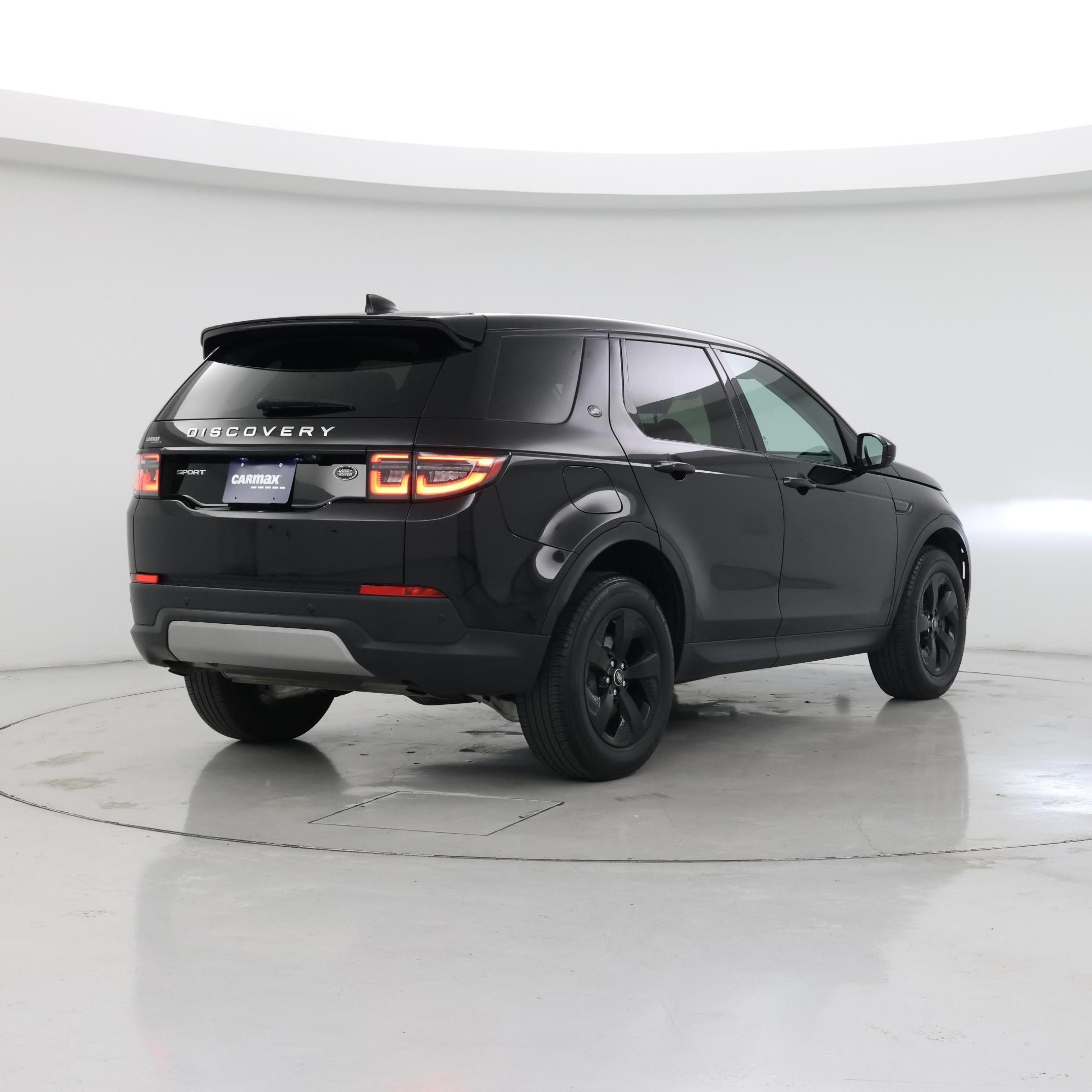 Thumbnail: 2023 Land Rover Discovery Sport - 8