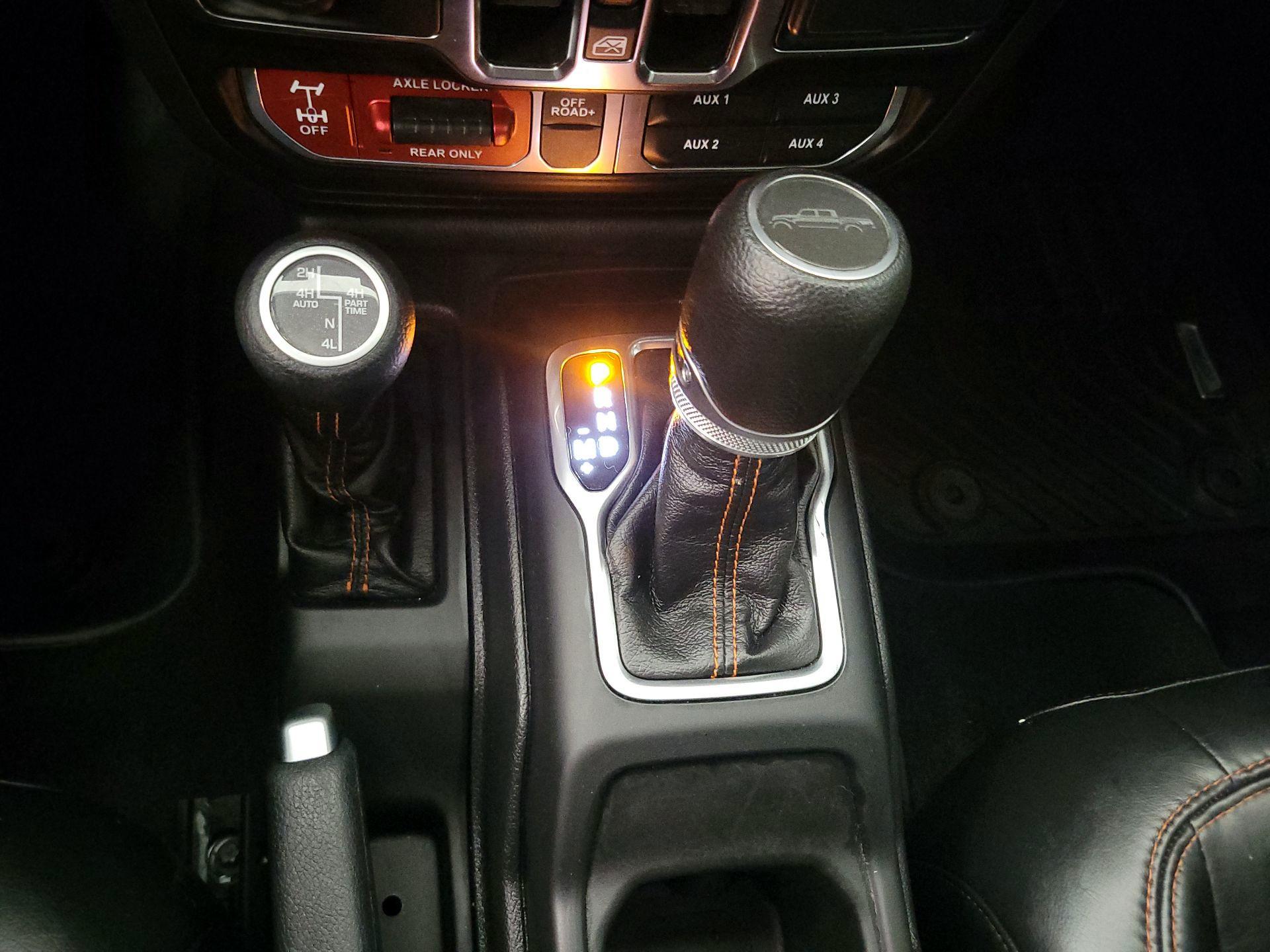 Thumbnail: 2022 Jeep Gladiator - 18