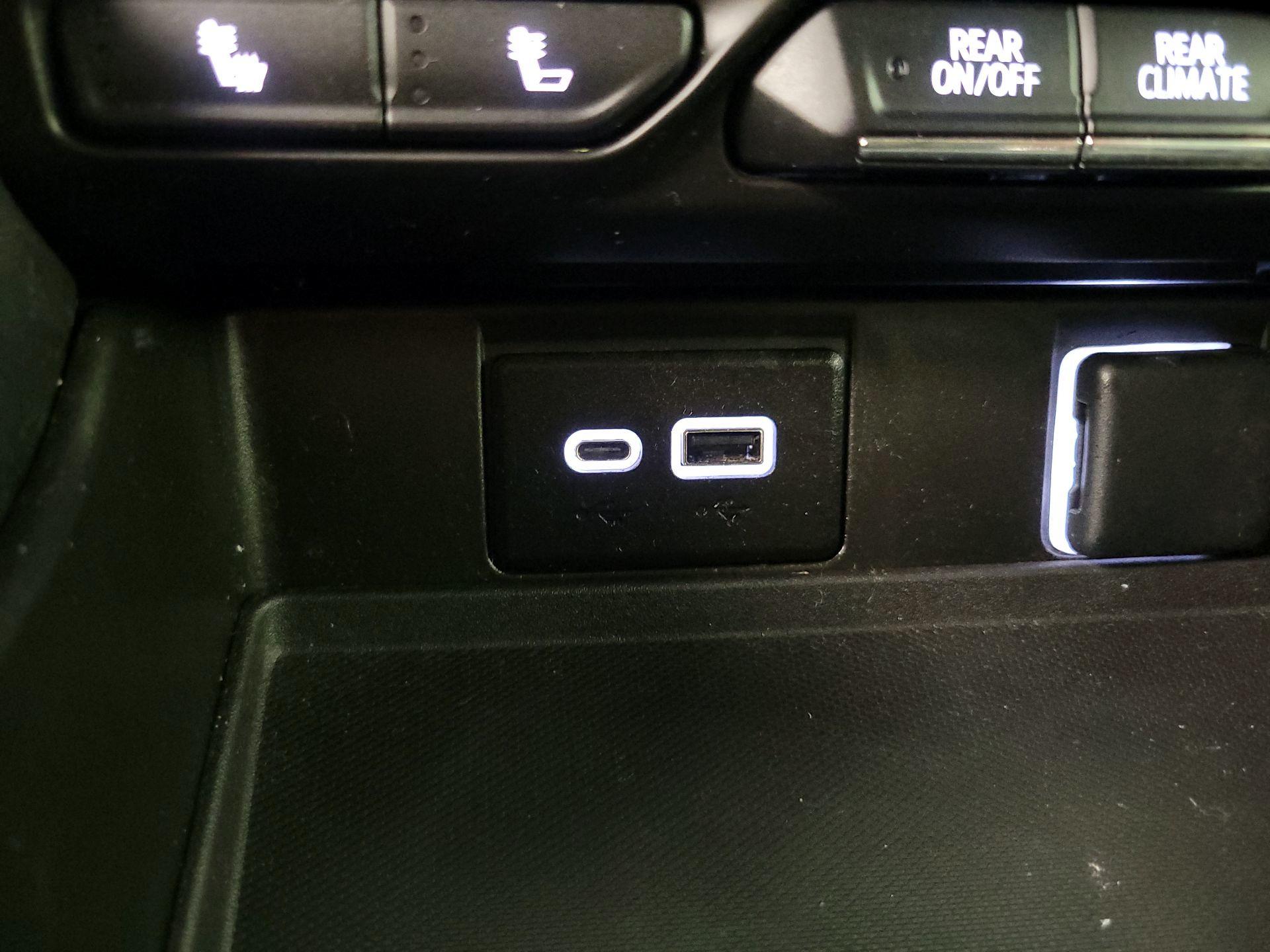 Thumbnail: 2023 Chevrolet Tahoe - 18