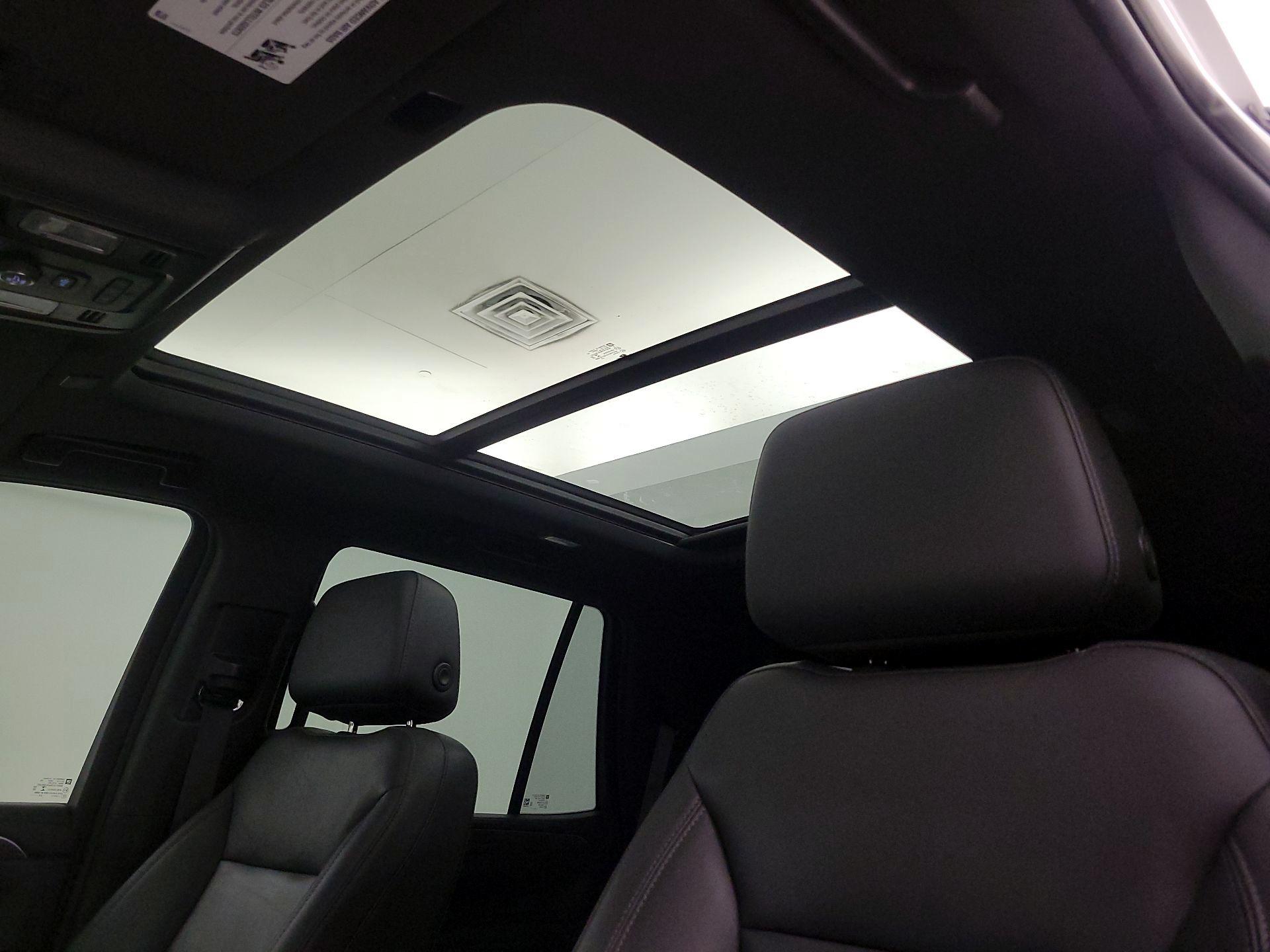 Thumbnail: 2023 Chevrolet Tahoe - 19