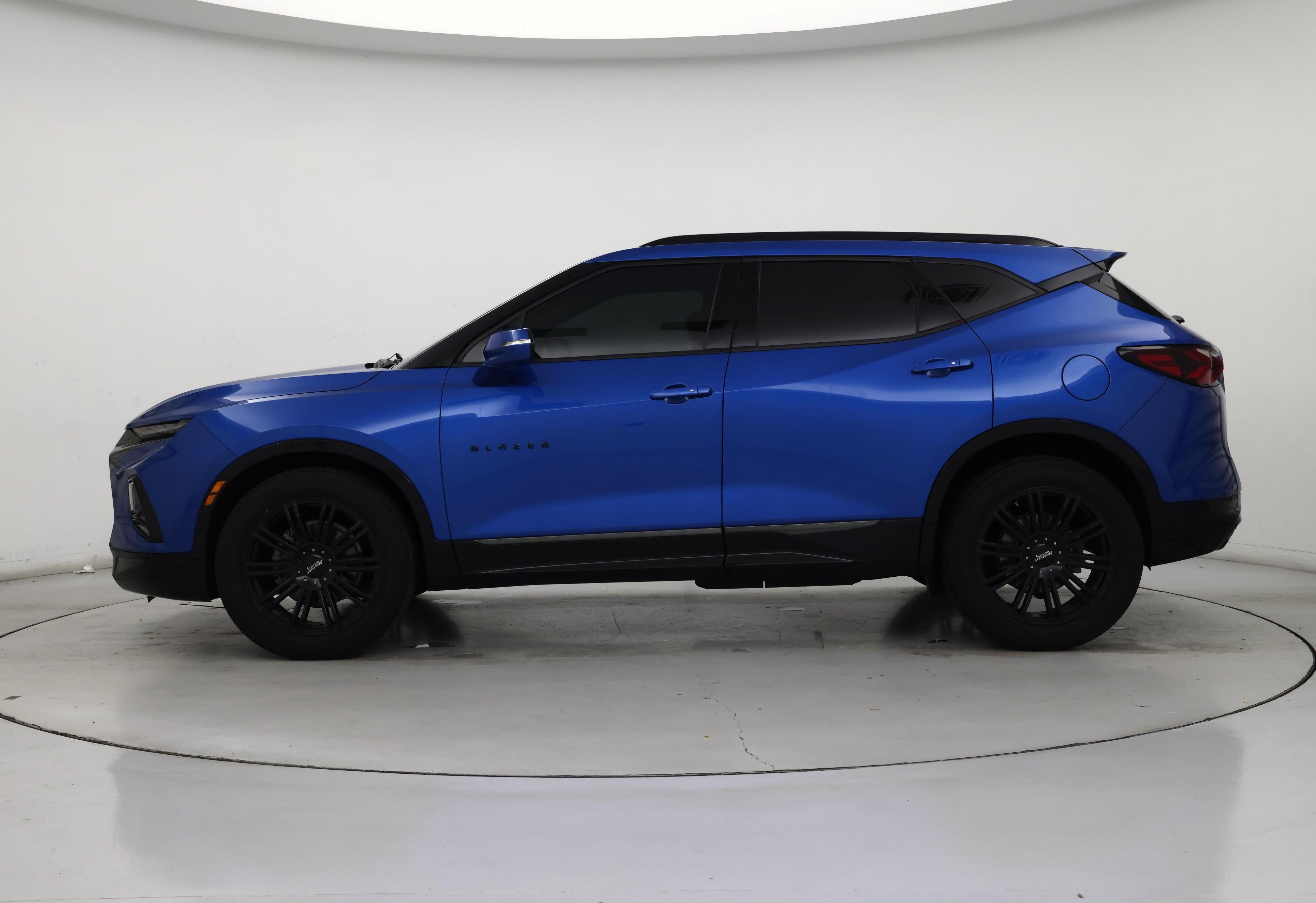 Thumbnail: 2021 Chevrolet Blazer - 3