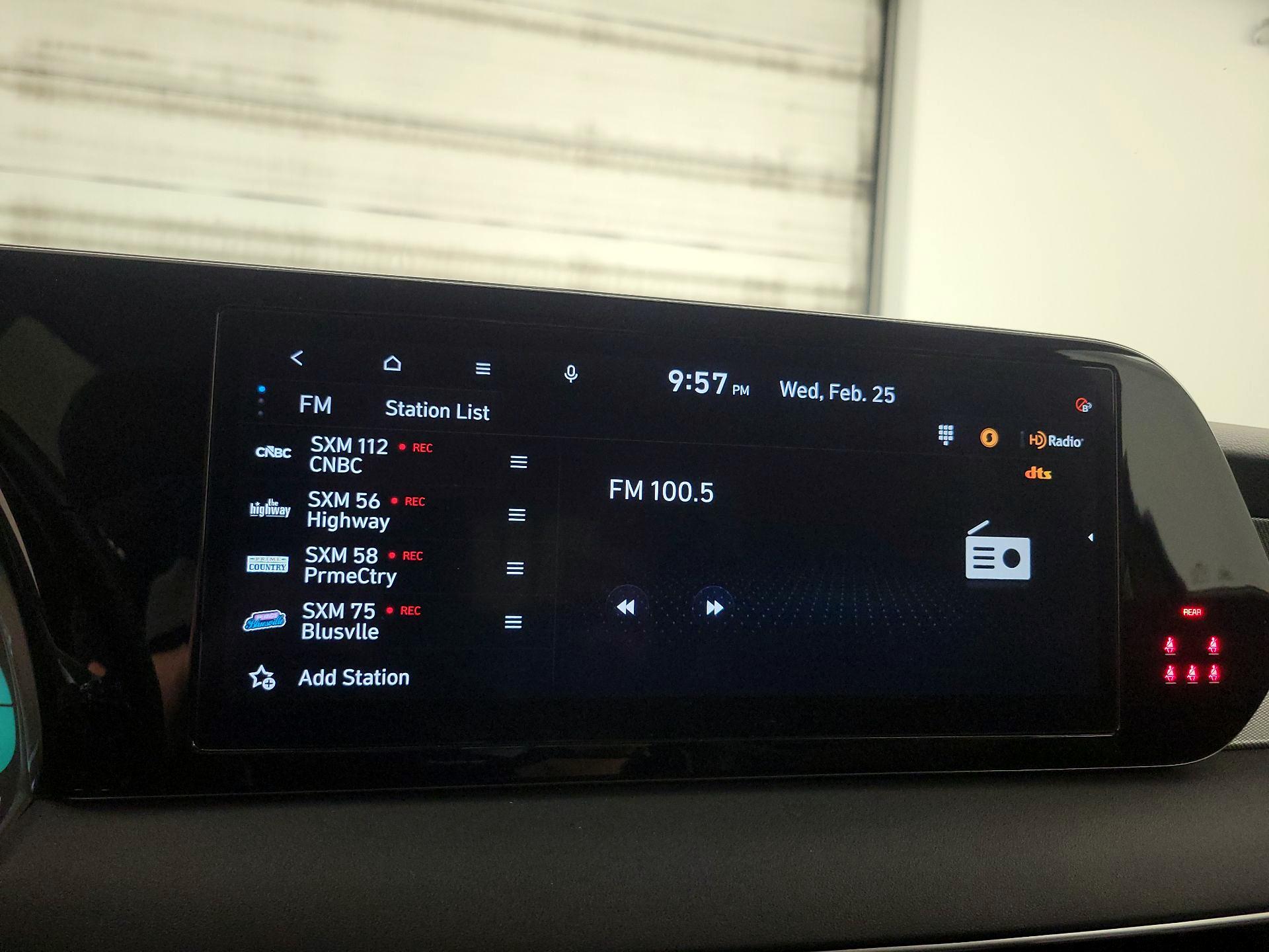 Thumbnail: 2025 Hyundai Palisade - 16