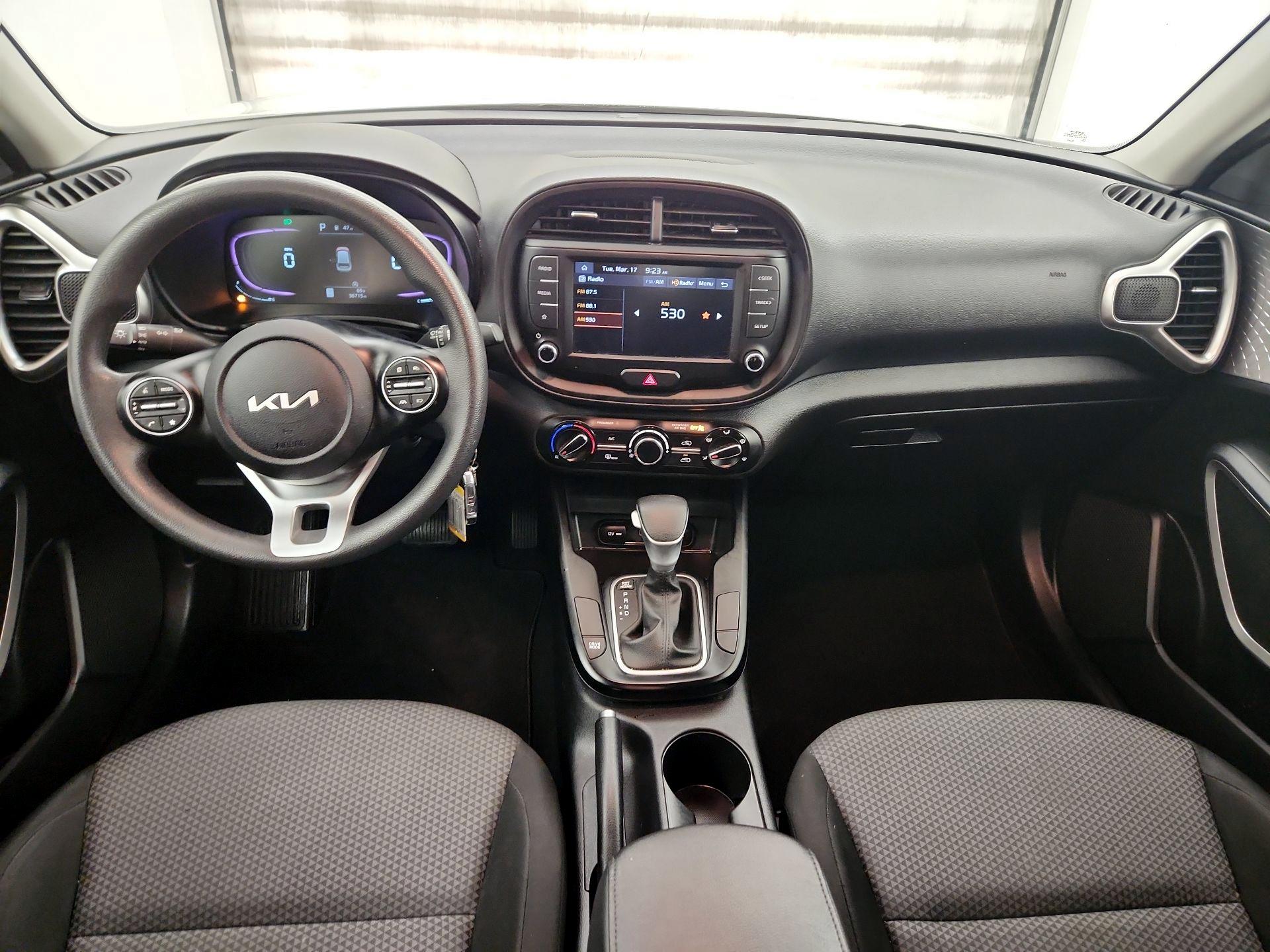 Thumbnail: 2023 Kia Soul - 9