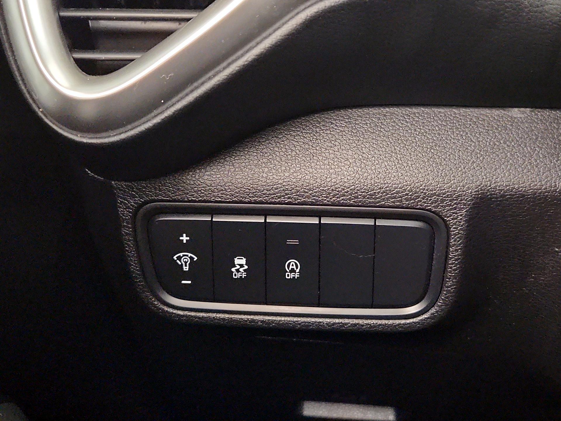 Thumbnail: 2023 Kia Soul - 13