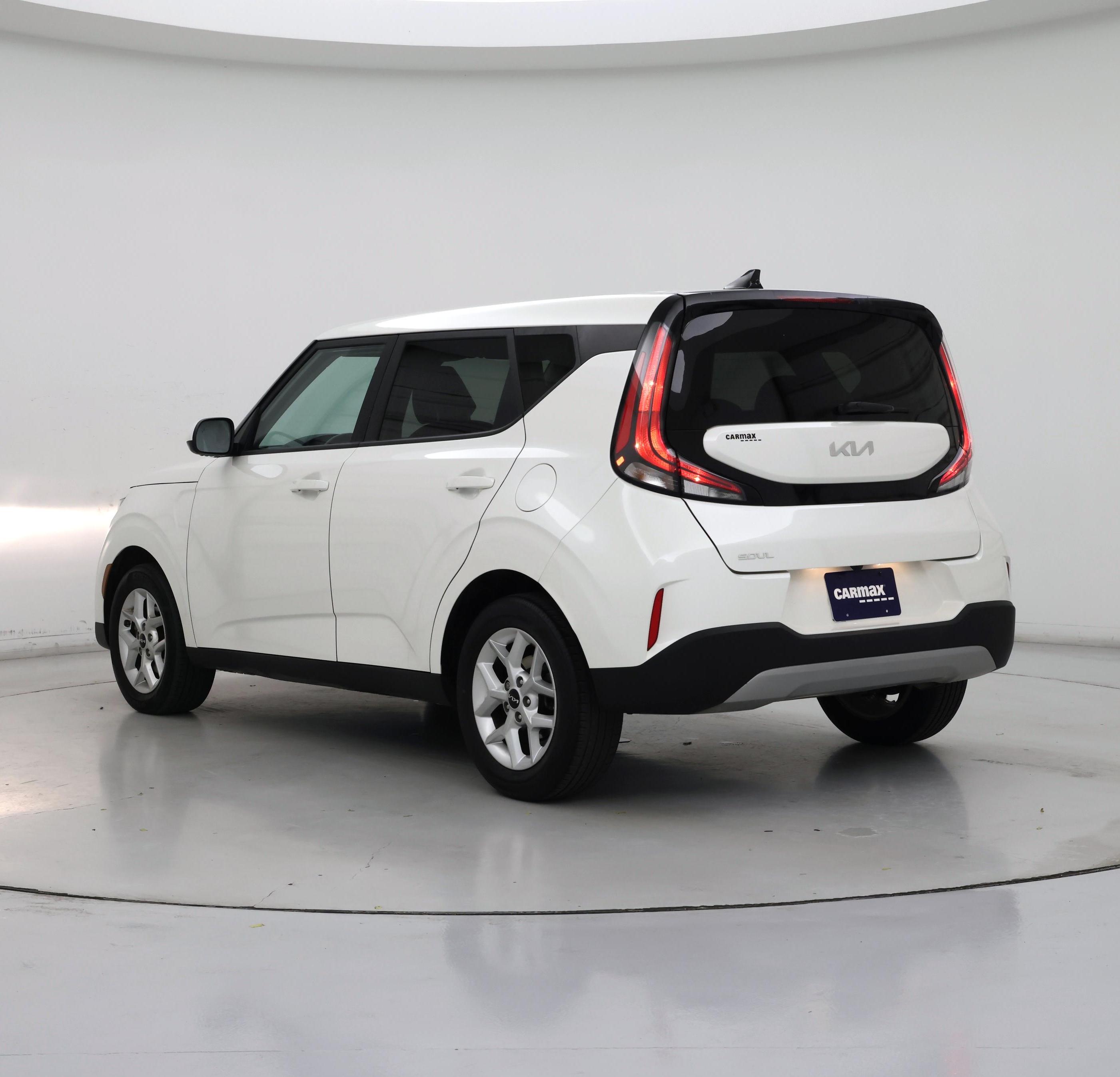 Thumbnail: 2023 Kia Soul - 2