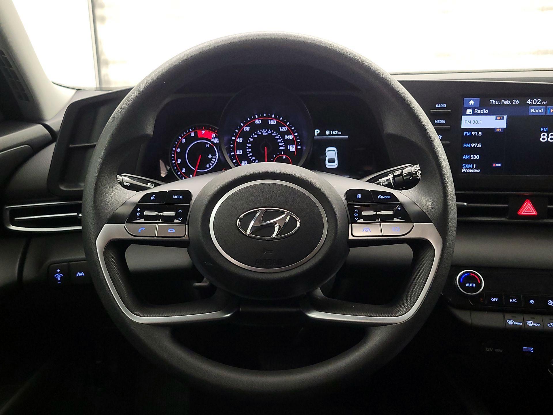 Thumbnail: 2023 Hyundai Elantra - 10