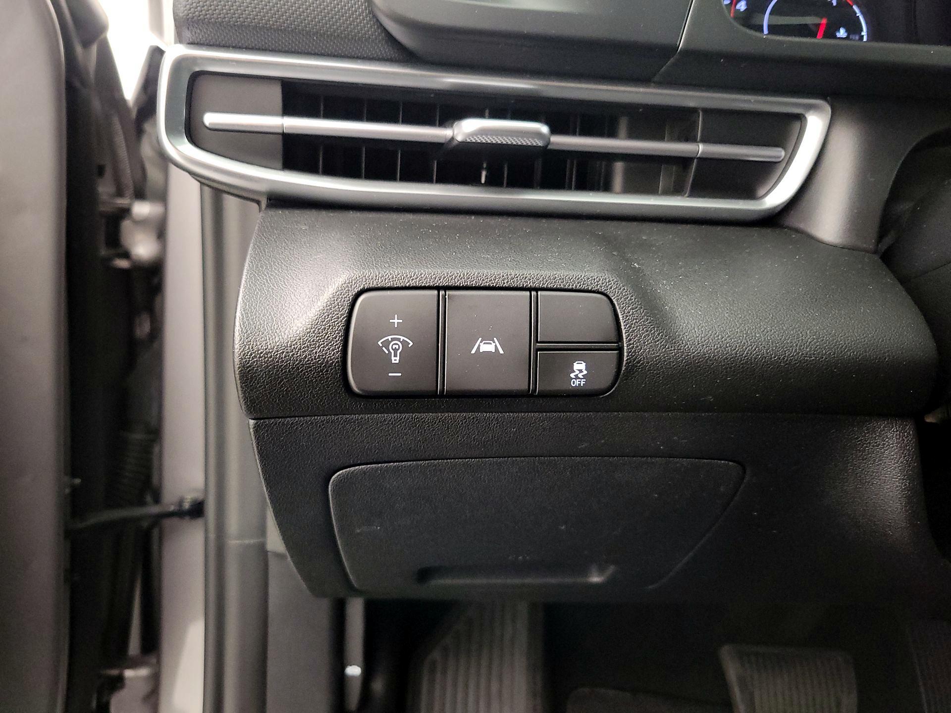 Thumbnail: 2023 Hyundai Elantra - 13