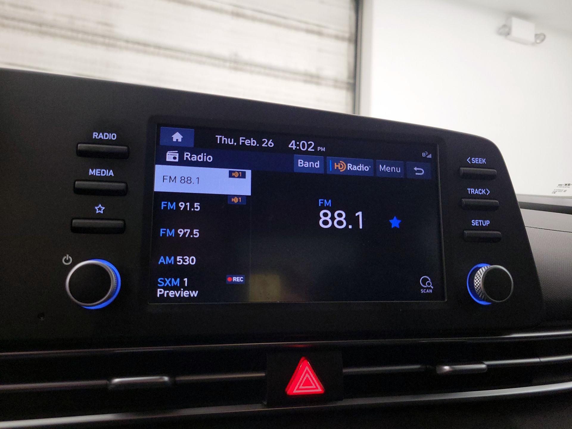 Thumbnail: 2023 Hyundai Elantra - 15