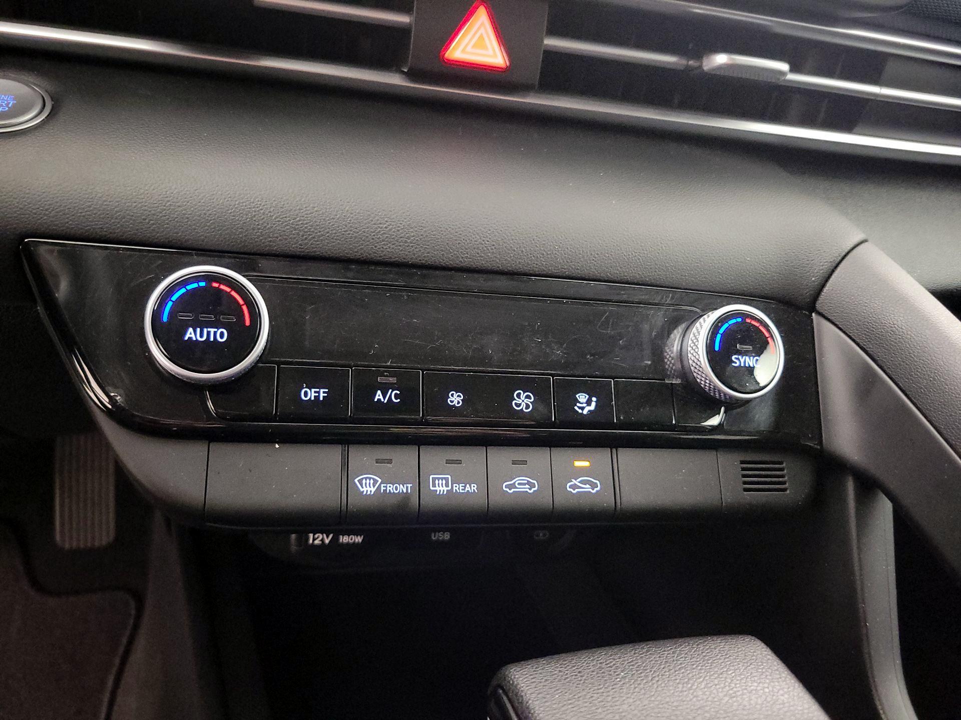 Thumbnail: 2023 Hyundai Elantra - 16