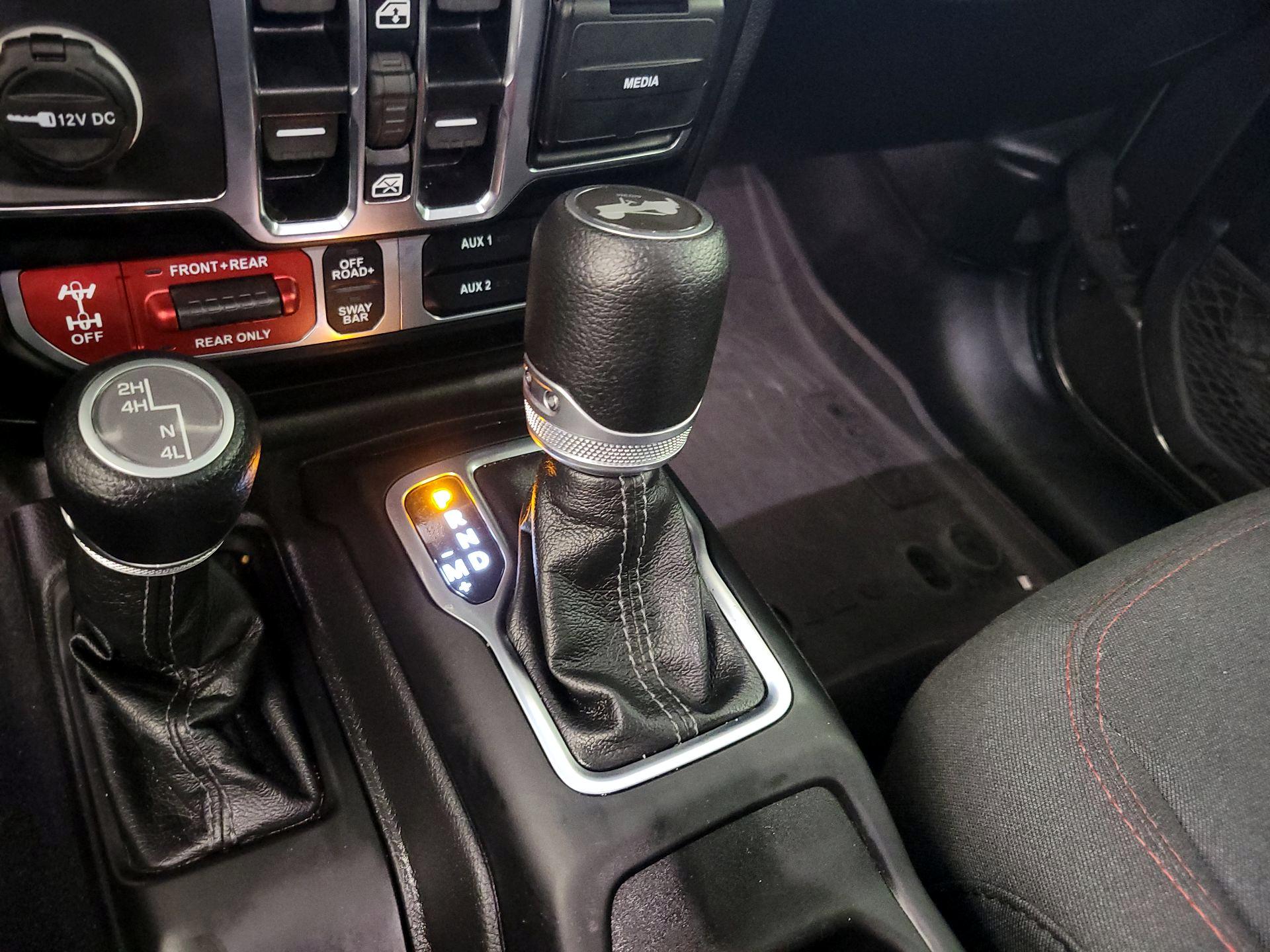 Thumbnail: 2024 Jeep Wrangler - 18