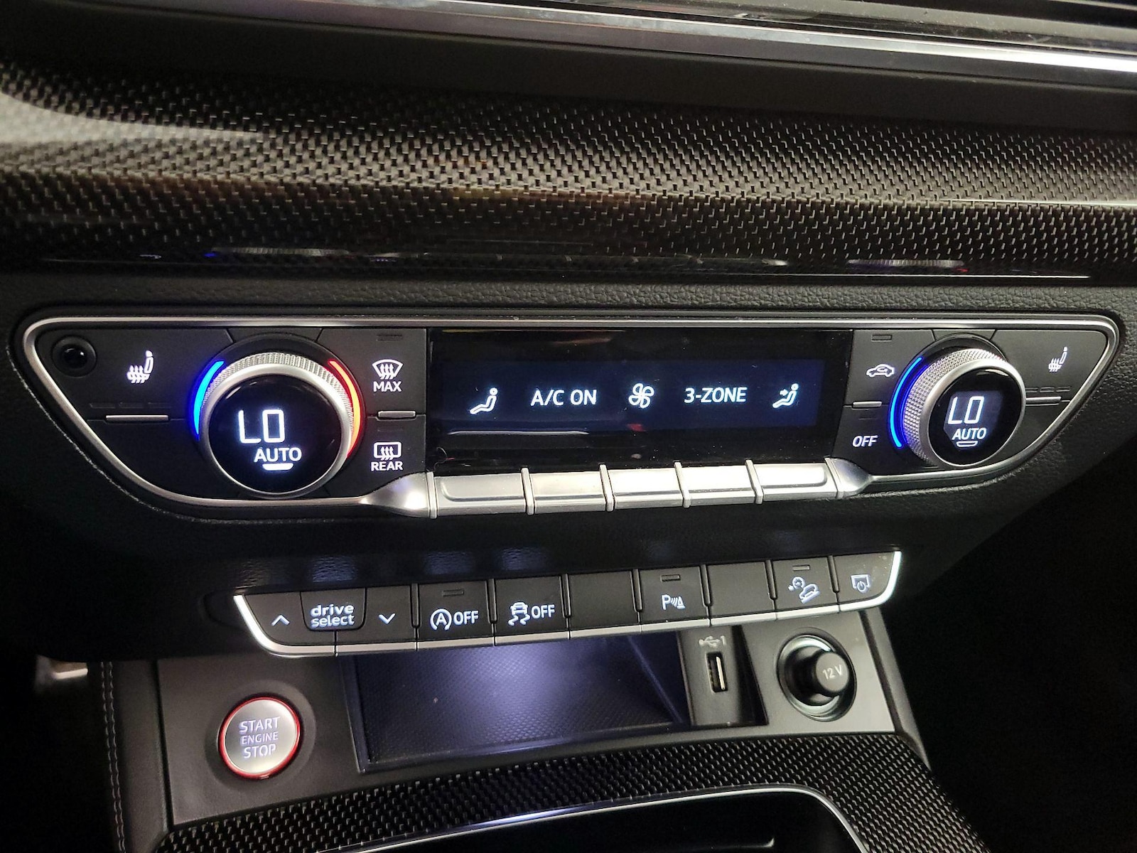 2022 Audi SQ5 Premium Plus - Photo 17