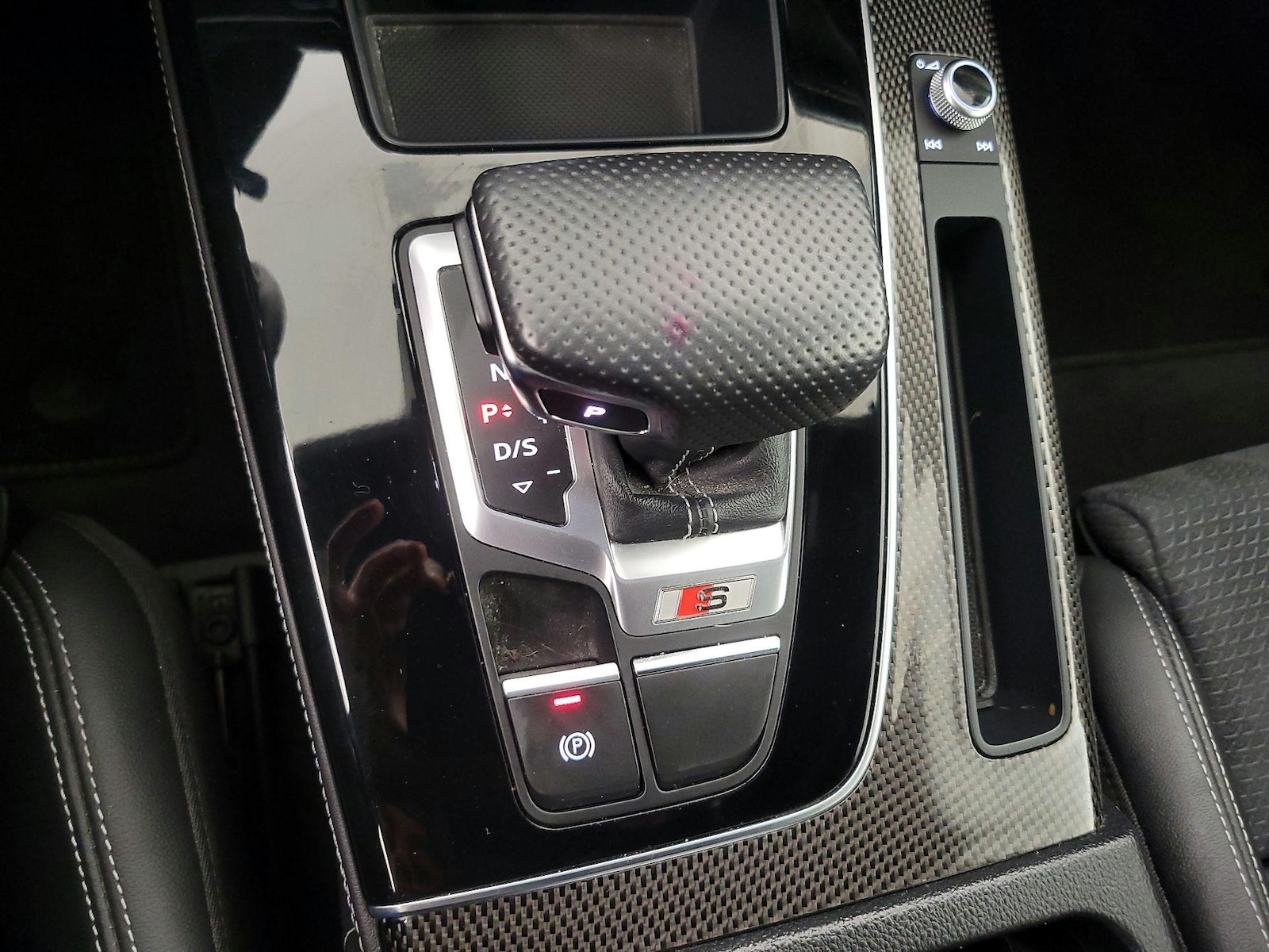 2022 Audi SQ5 Premium Plus - Photo 18