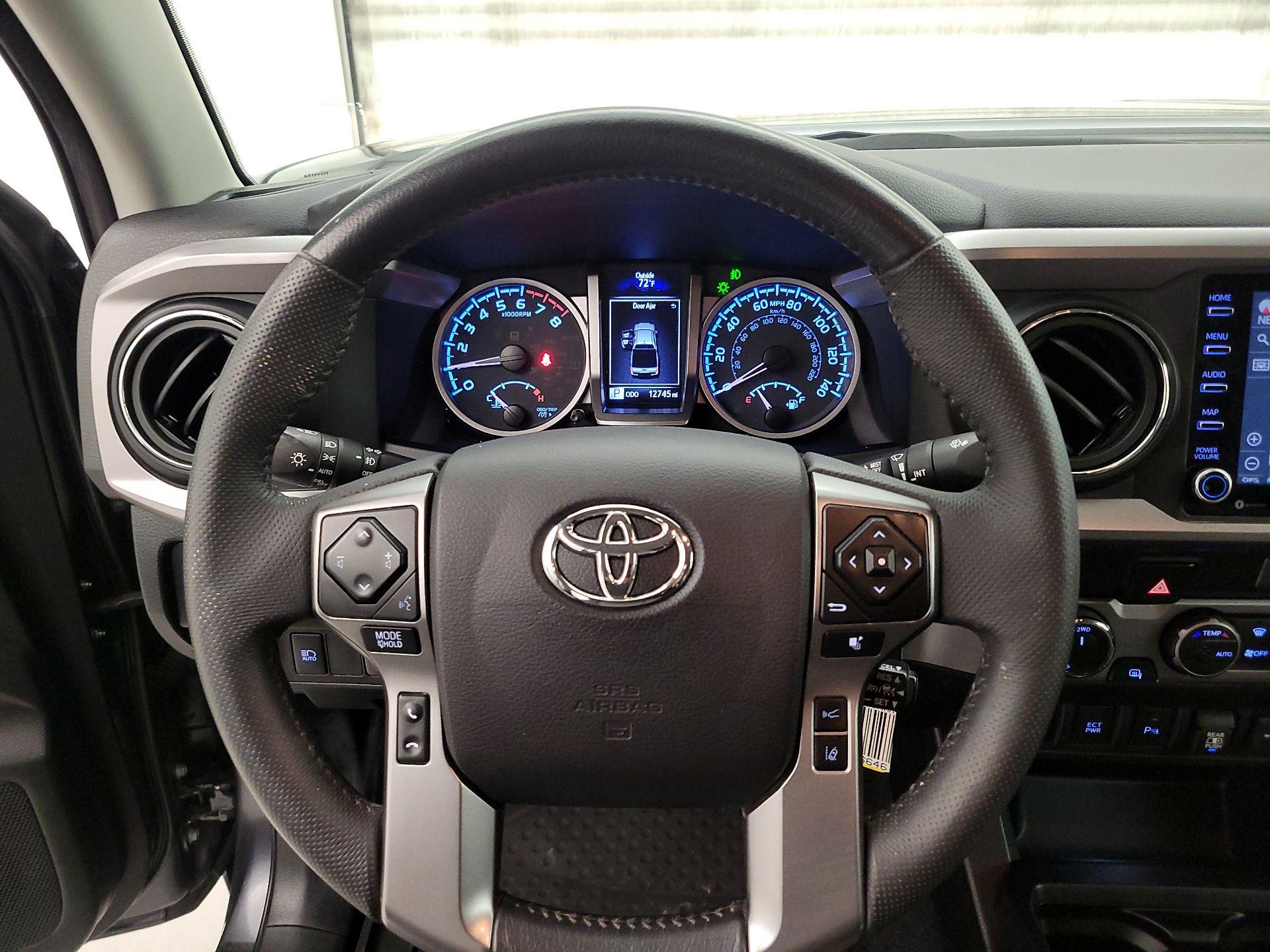 Thumbnail: 2021 Toyota Tacoma - 10