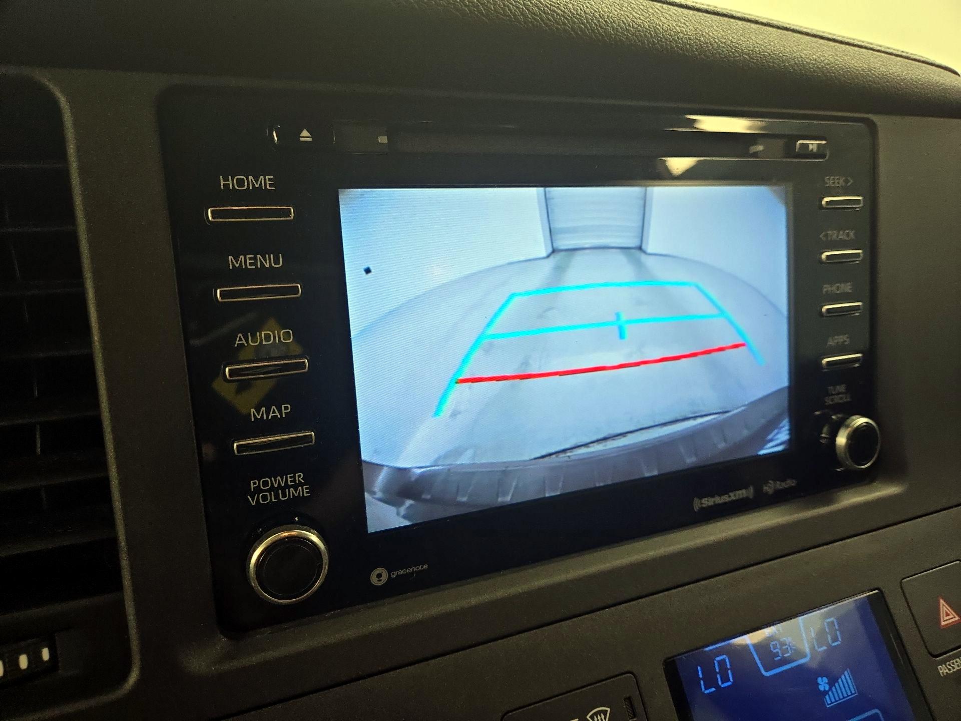 Thumbnail: 2020 Toyota Sienna - 13