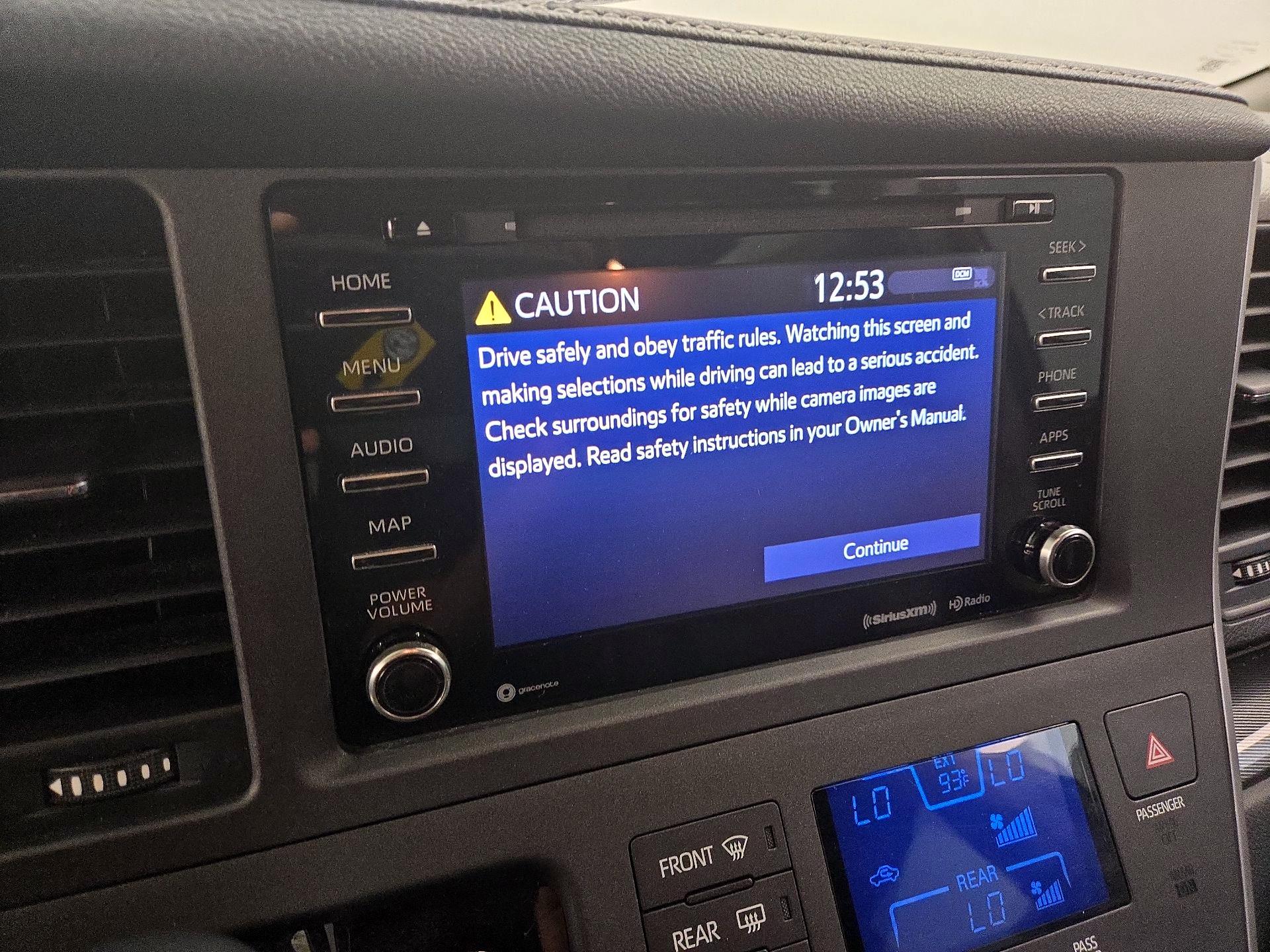 Thumbnail: 2020 Toyota Sienna - 14