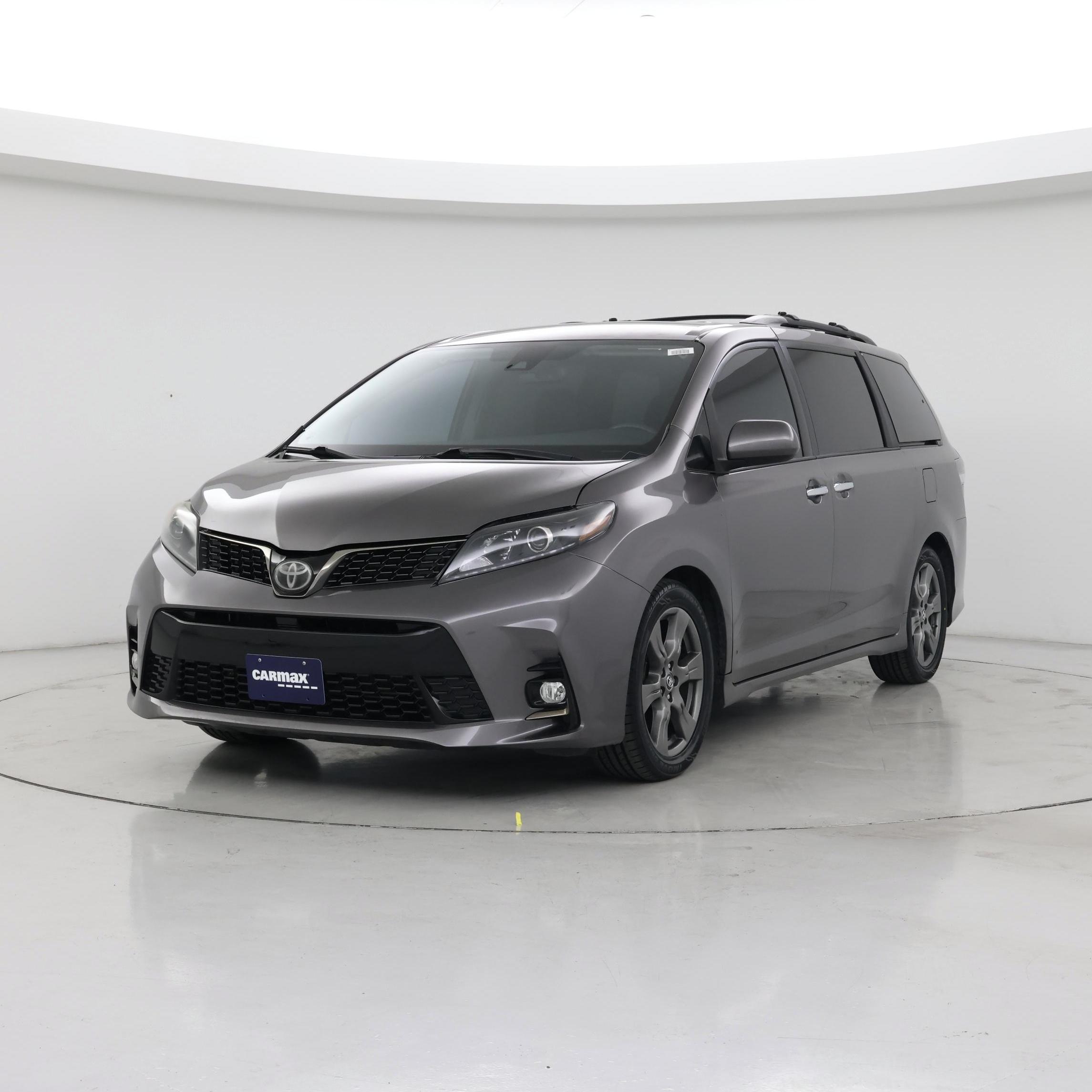 Thumbnail: 2020 Toyota Sienna - 4