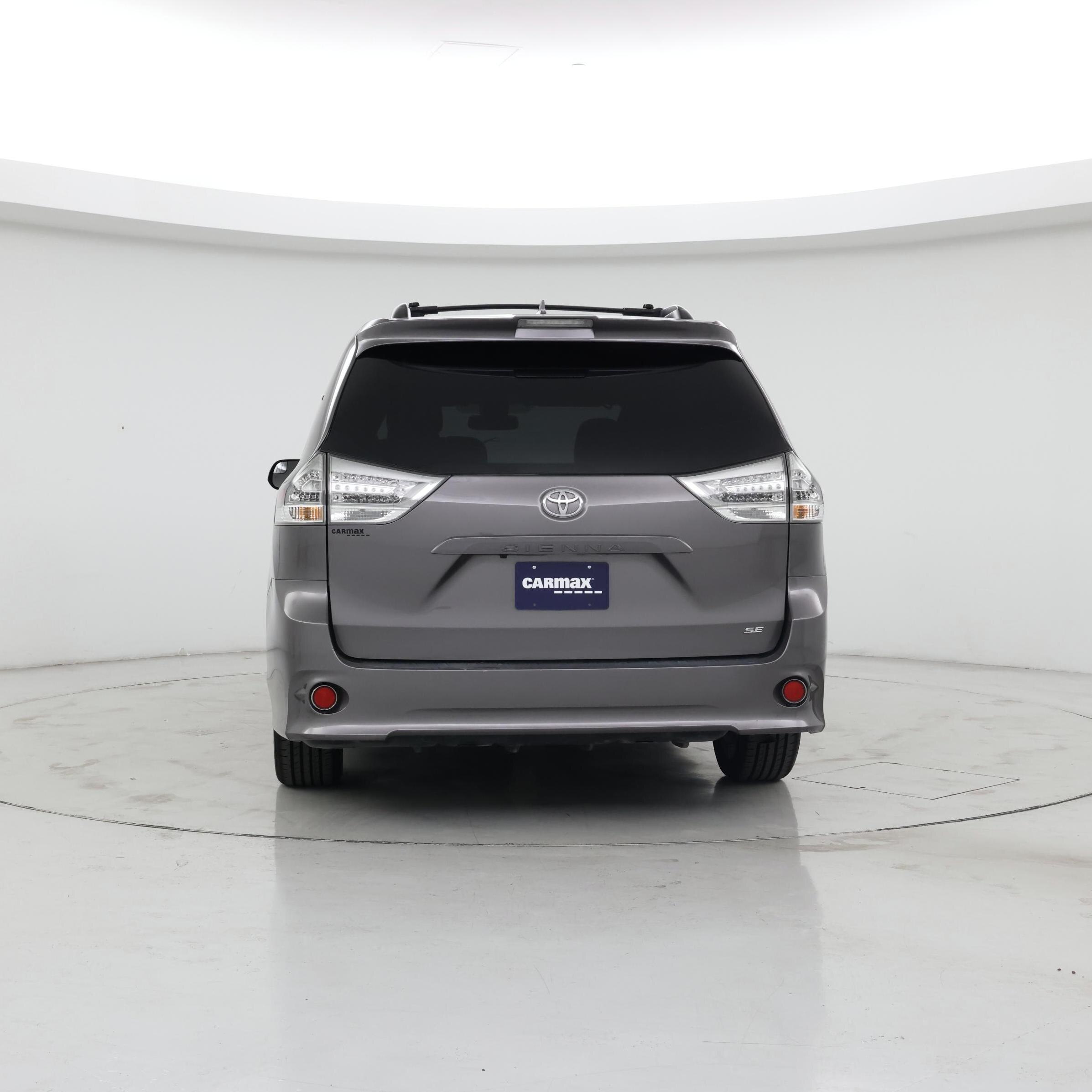 Thumbnail: 2020 Toyota Sienna - 6