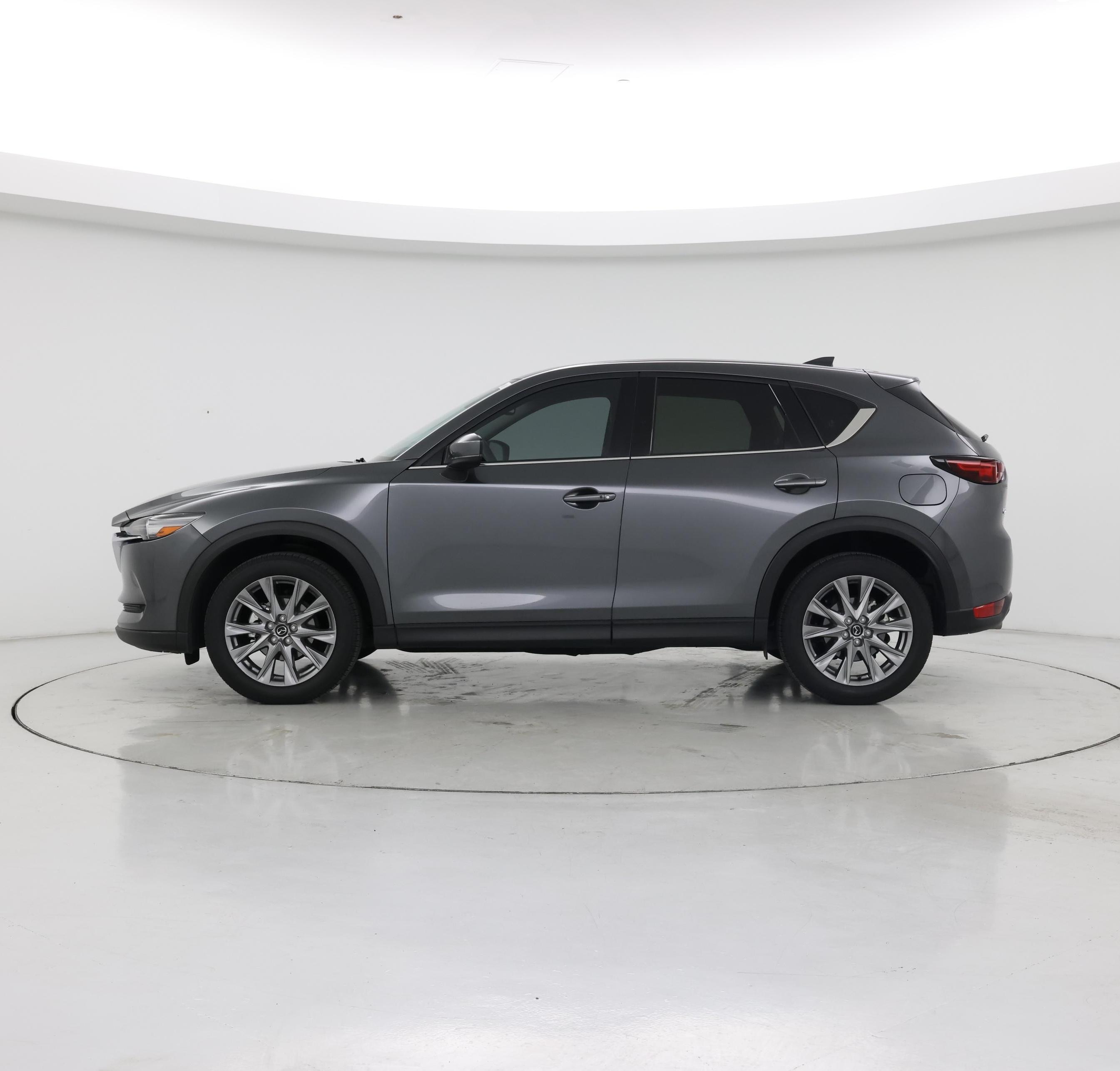 Thumbnail: 2021 Mazda CX-5 - 3