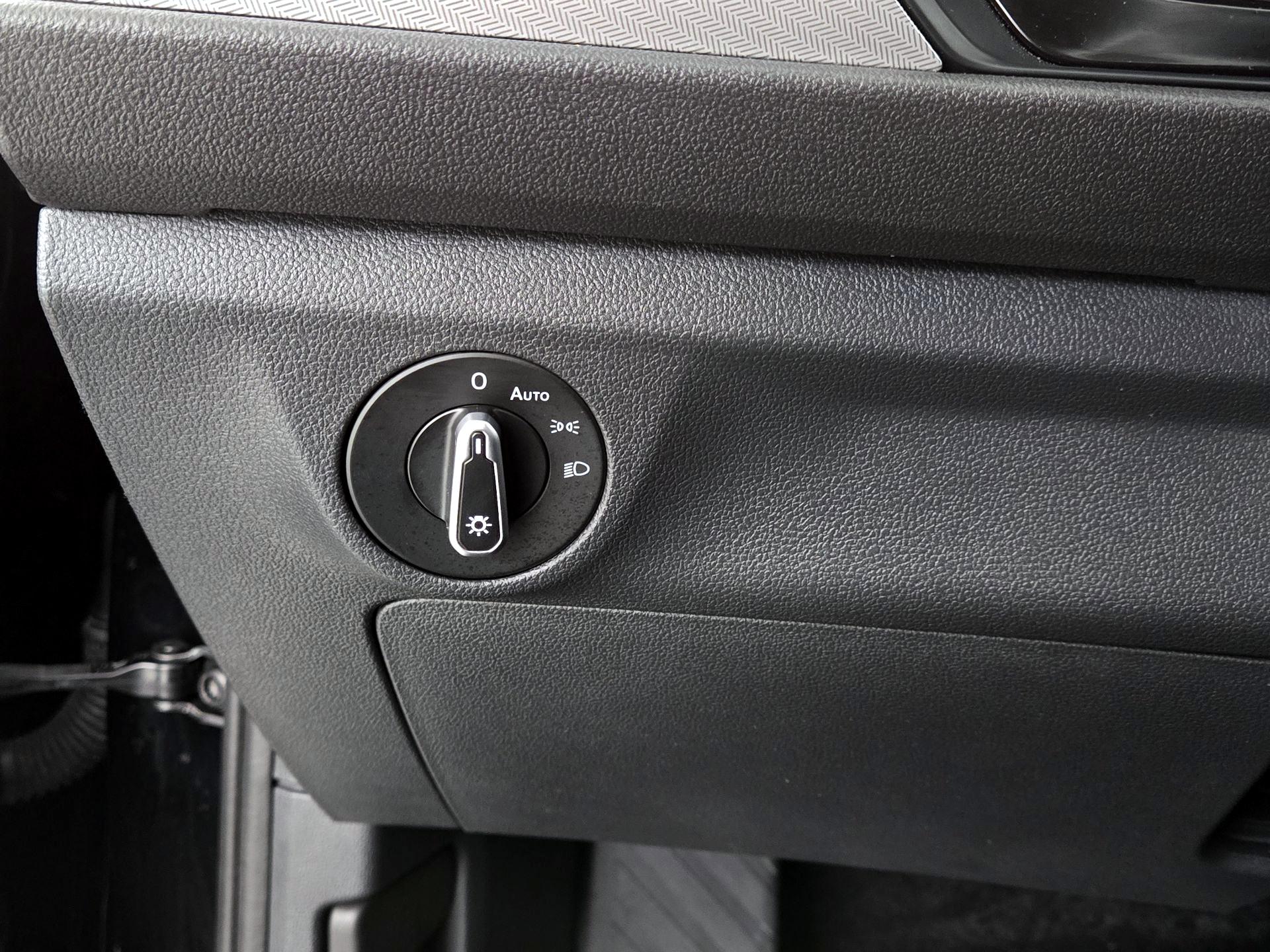 Thumbnail: 2024 Volkswagen Jetta - 13