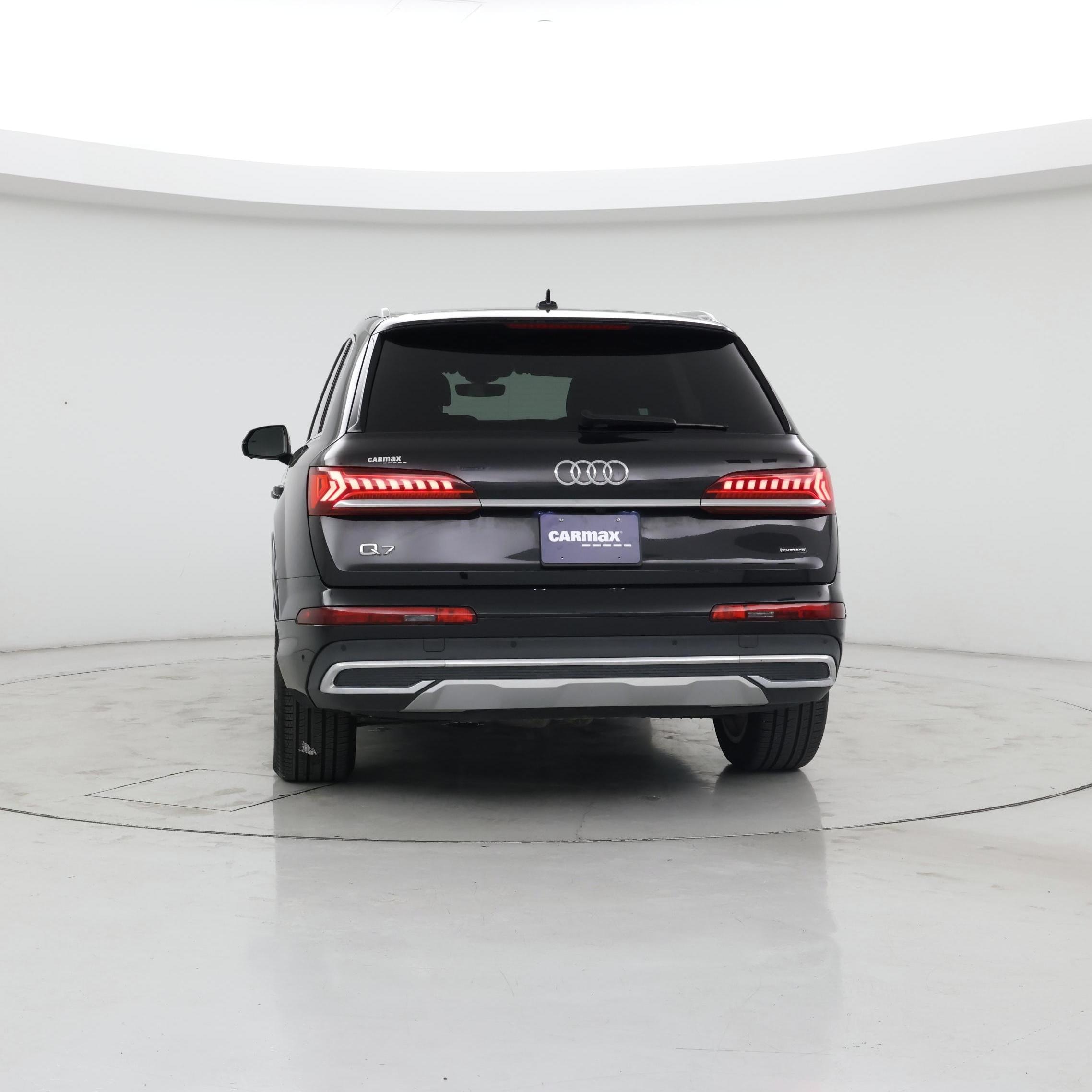 Thumbnail: 2023 Audi Q7 - 6