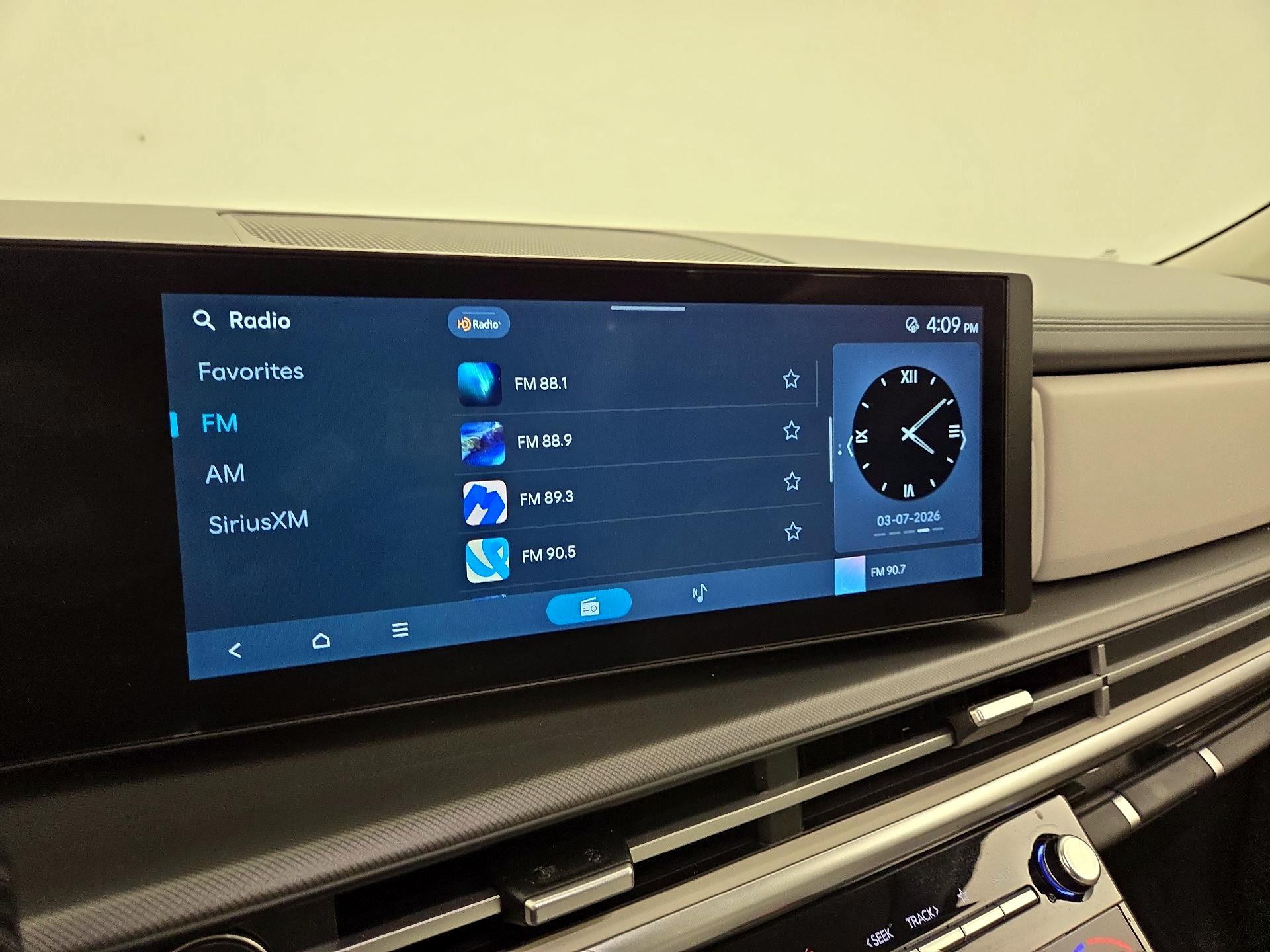 Thumbnail: 2025 Hyundai Santa Fe - 15