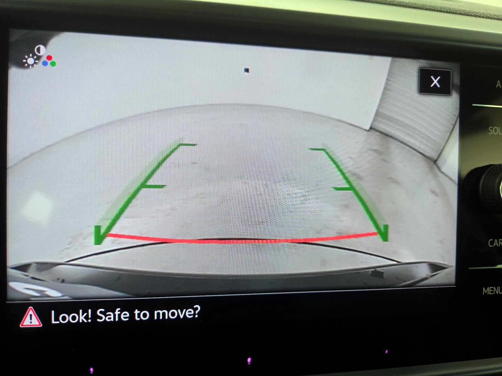 Thumbnail: 2023 Volkswagen Taos - 14