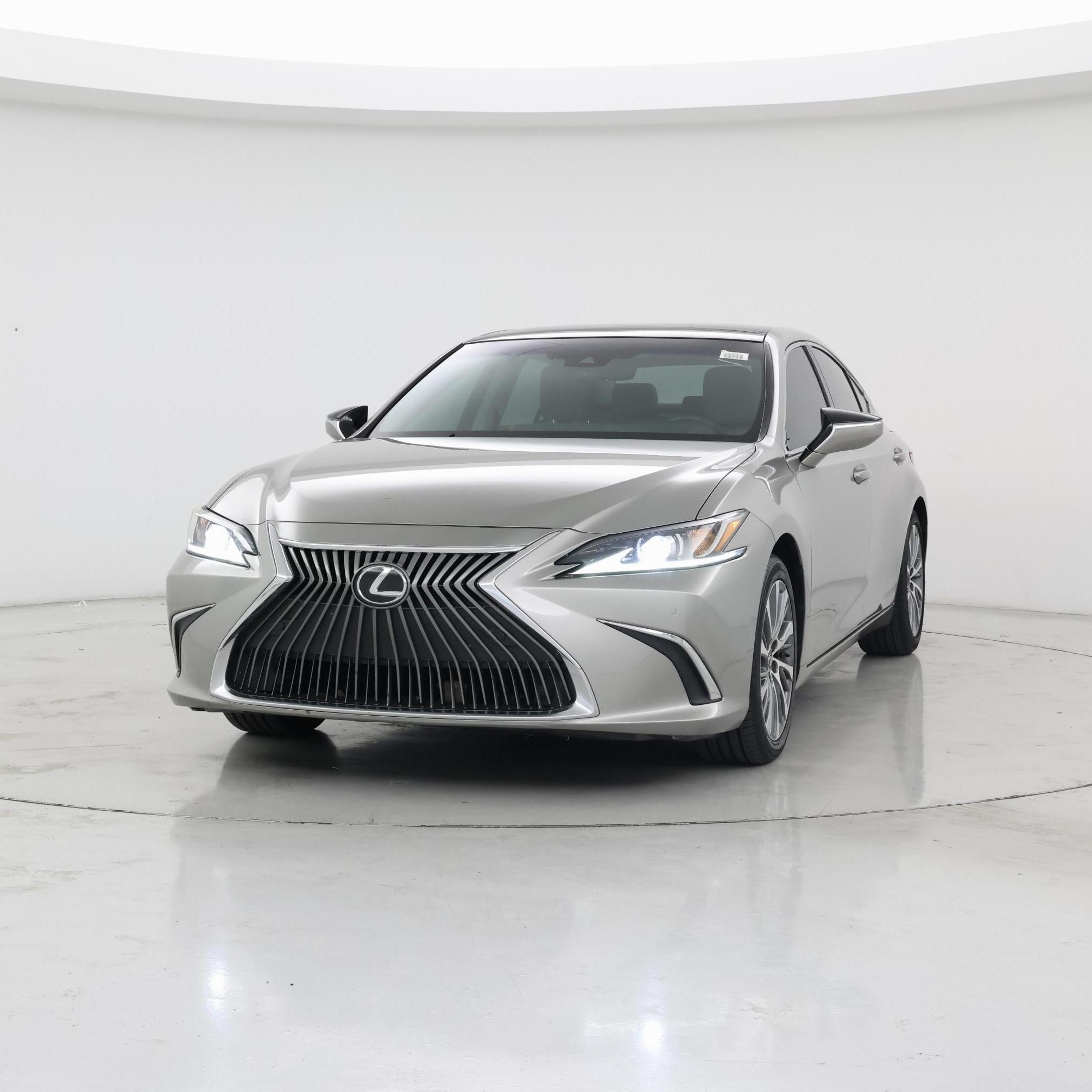 Thumbnail: 2021 Lexus ES - 4