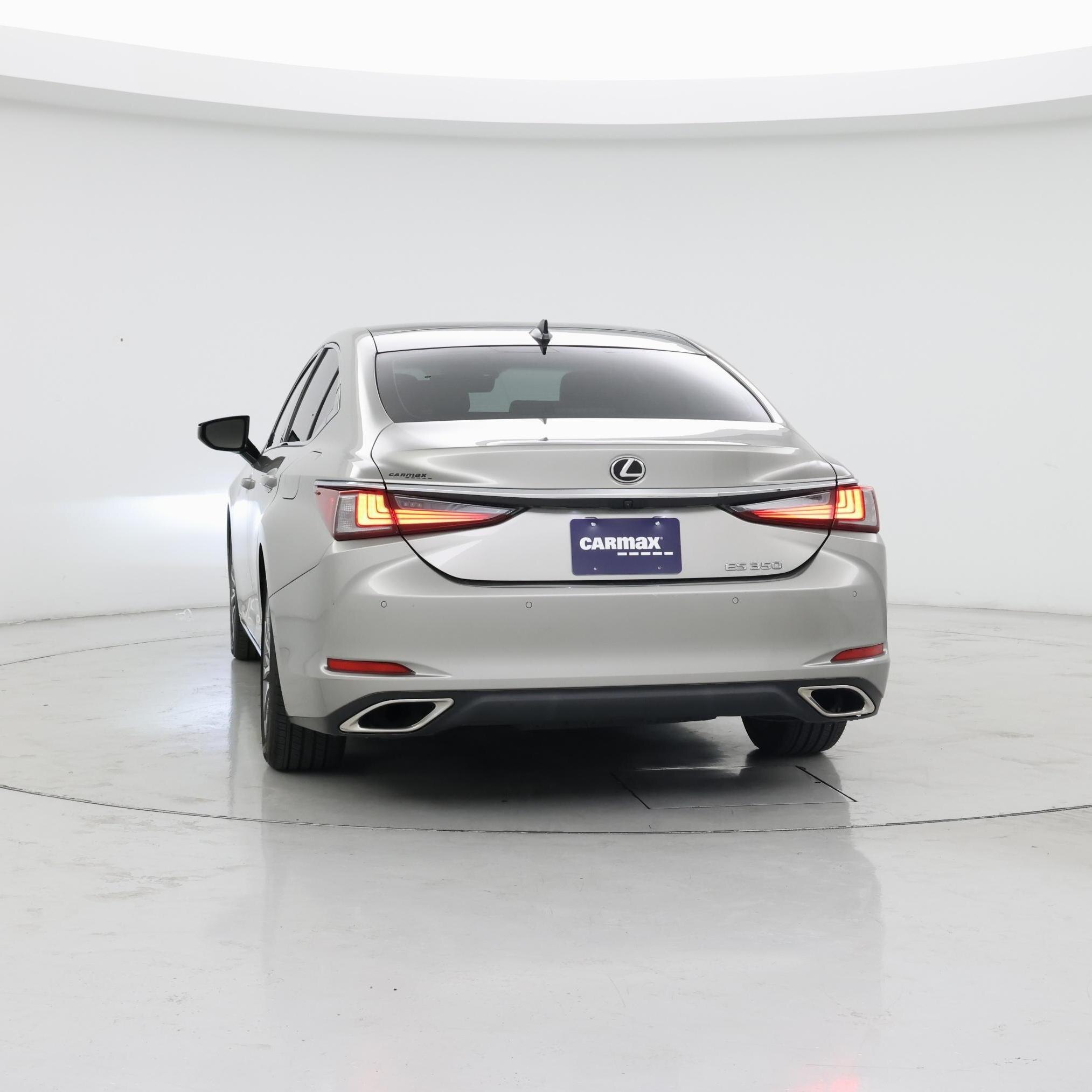 Thumbnail: 2021 Lexus ES - 6