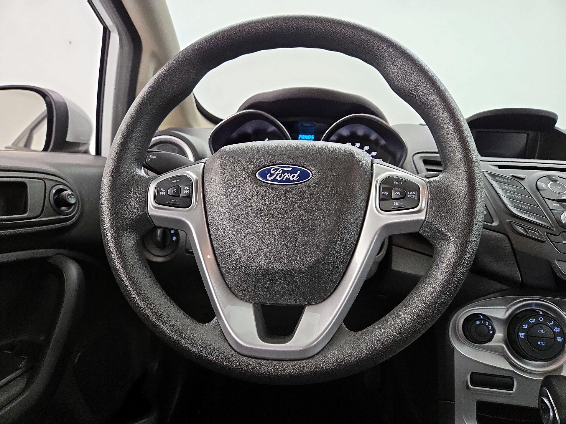 Thumbnail: 2018 Ford Fiesta - 10