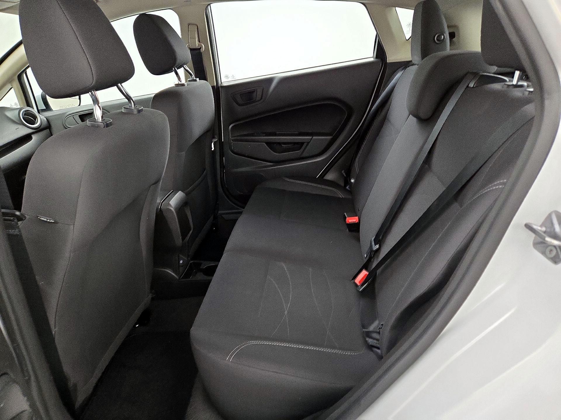 Thumbnail: 2018 Ford Fiesta - 19