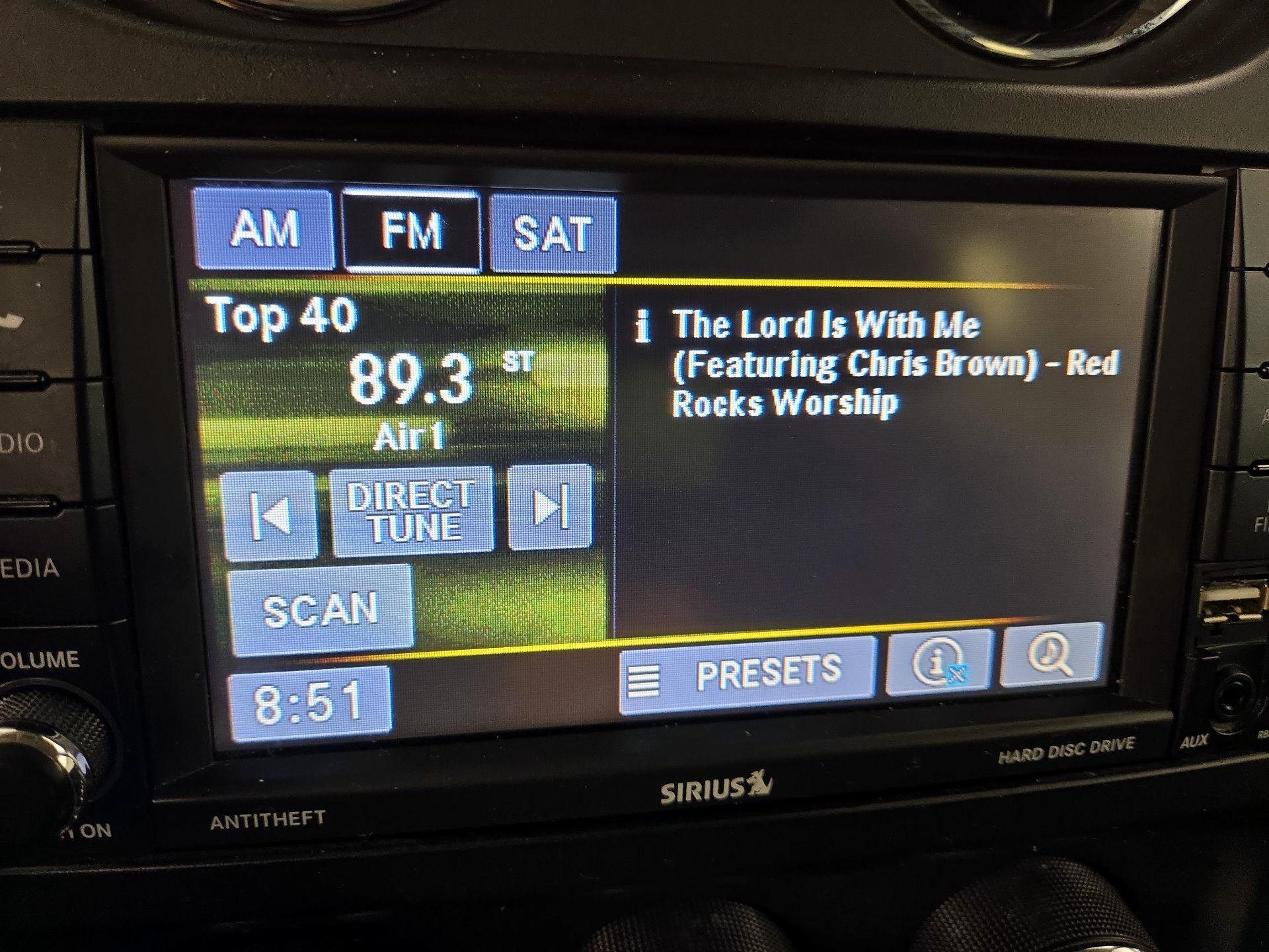 Thumbnail: 2017 Jeep Patriot - 14