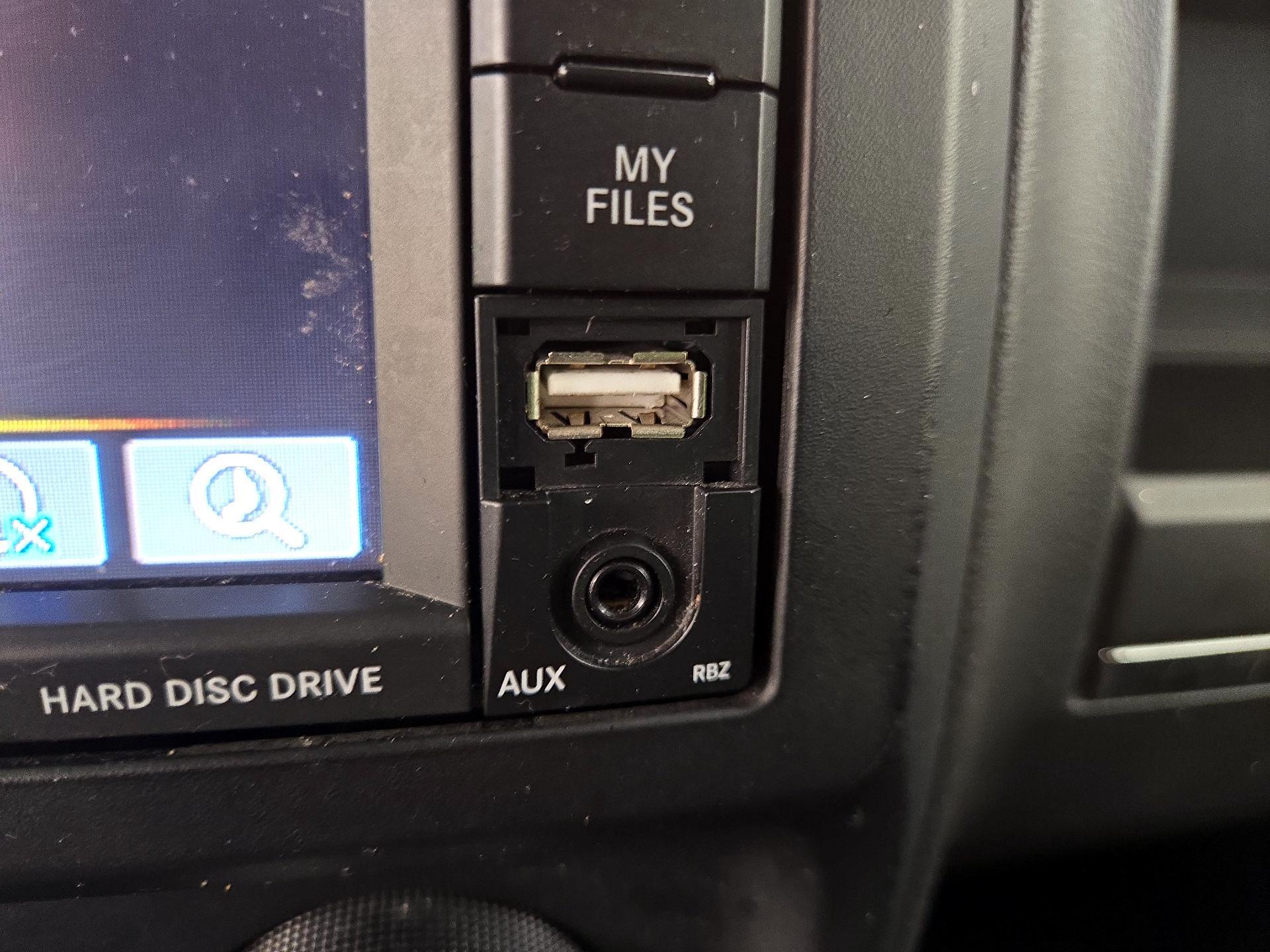 Thumbnail: 2017 Jeep Patriot - 17