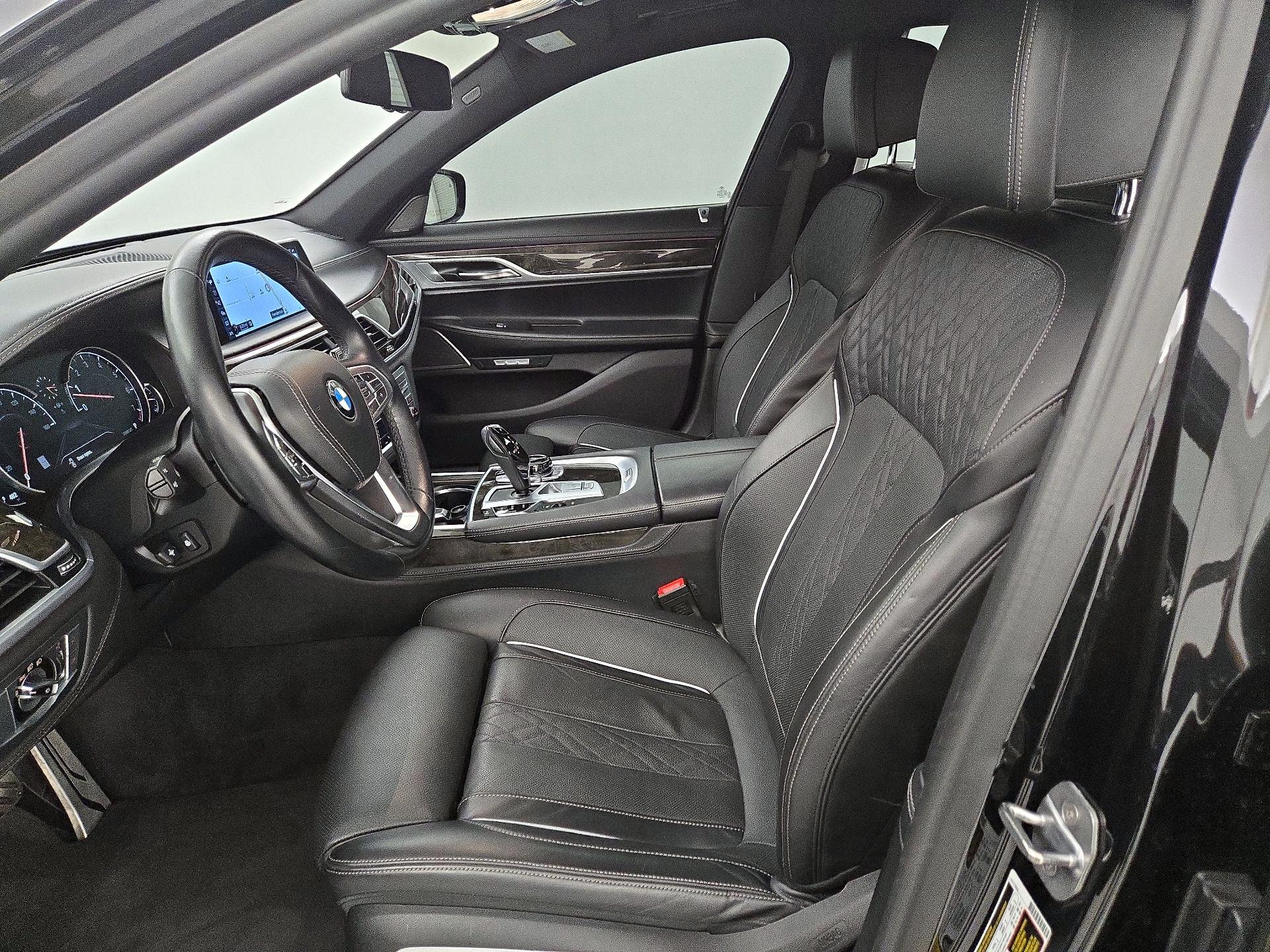 Thumbnail: 2017 BMW 7 Series - 11