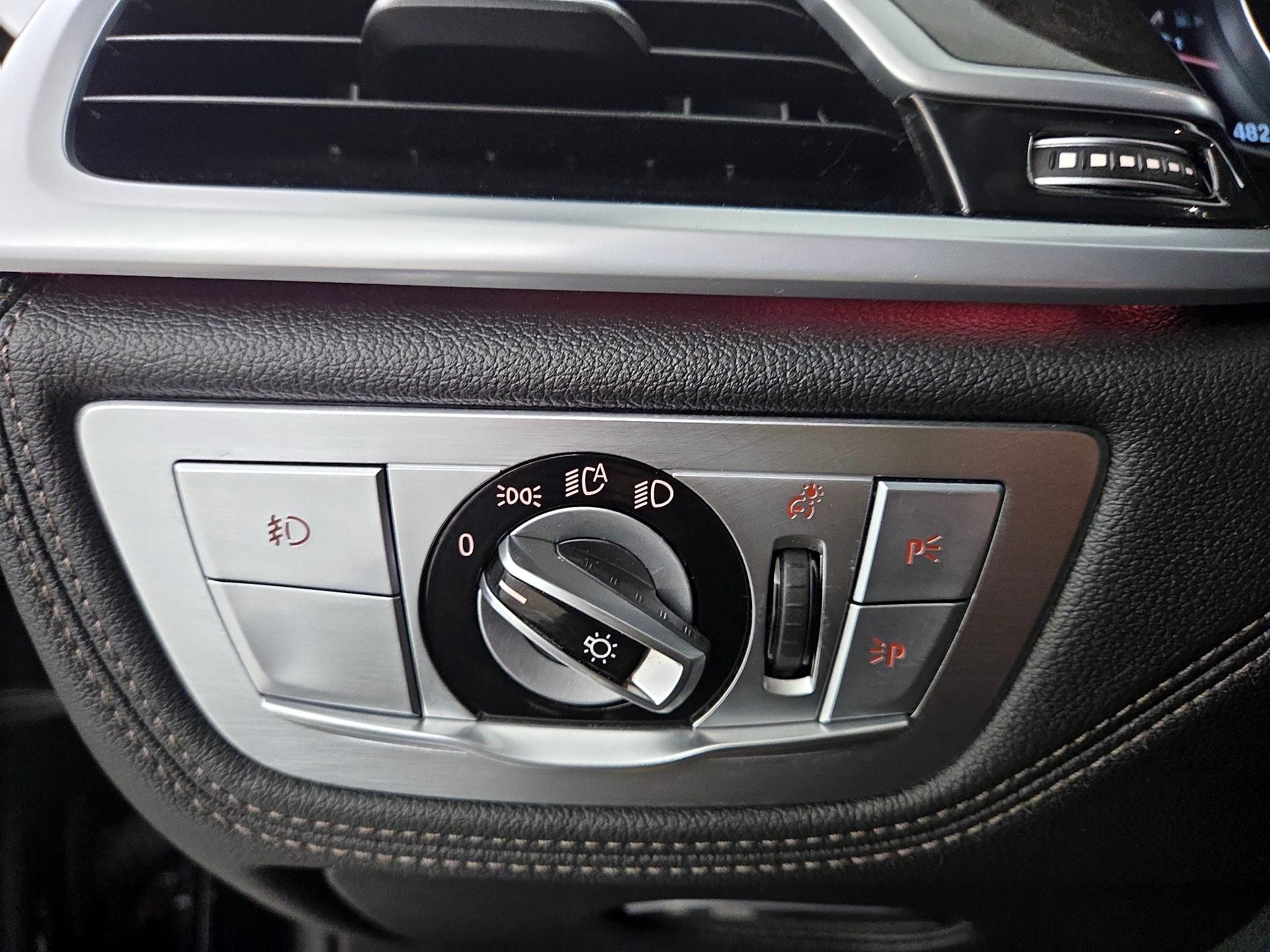 Thumbnail: 2017 BMW 7 Series - 13