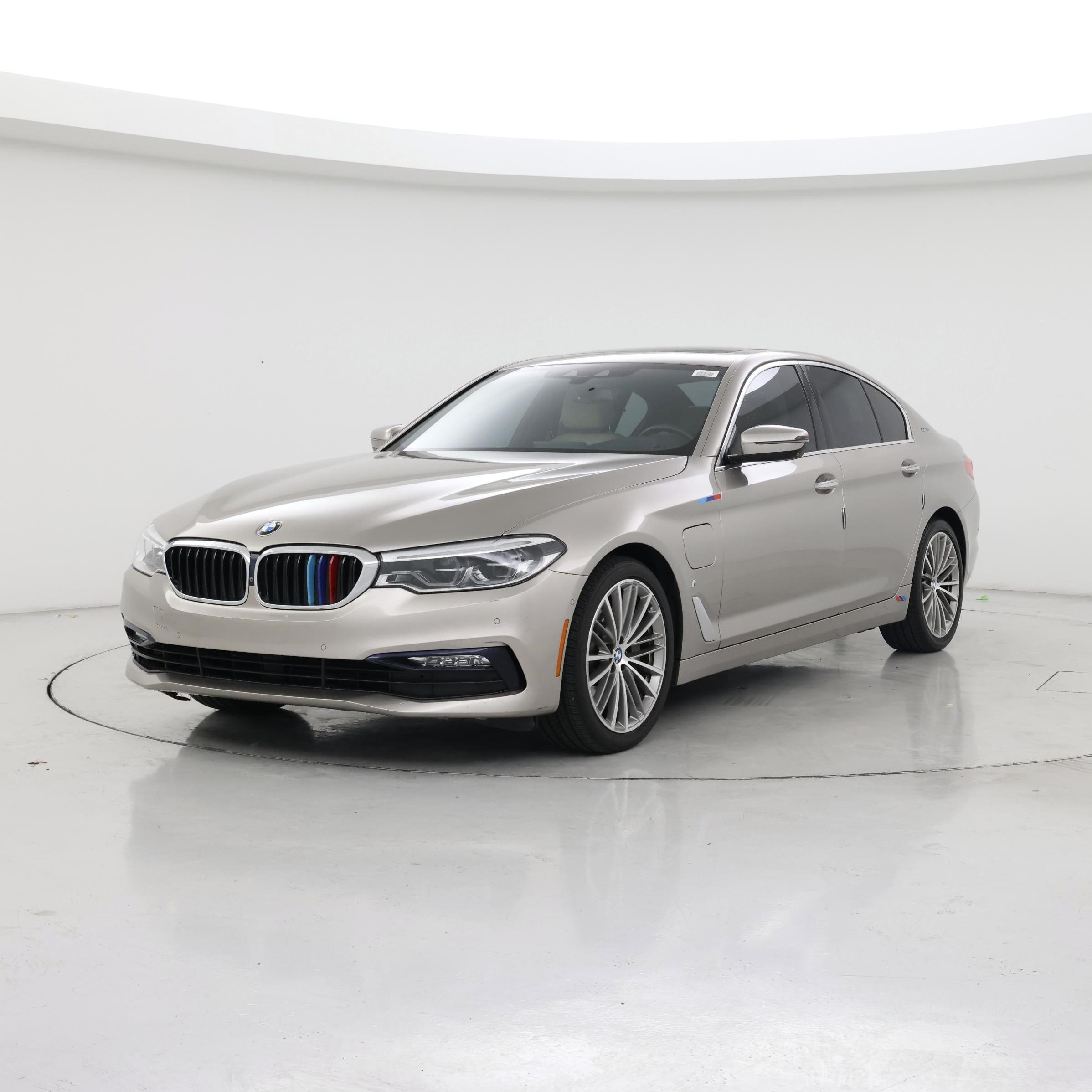 Thumbnail: 2018 BMW 5 Series - 4