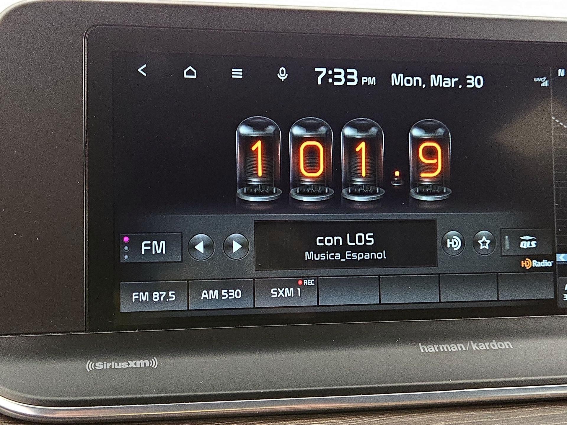 Thumbnail: 2020 Kia Telluride - 16