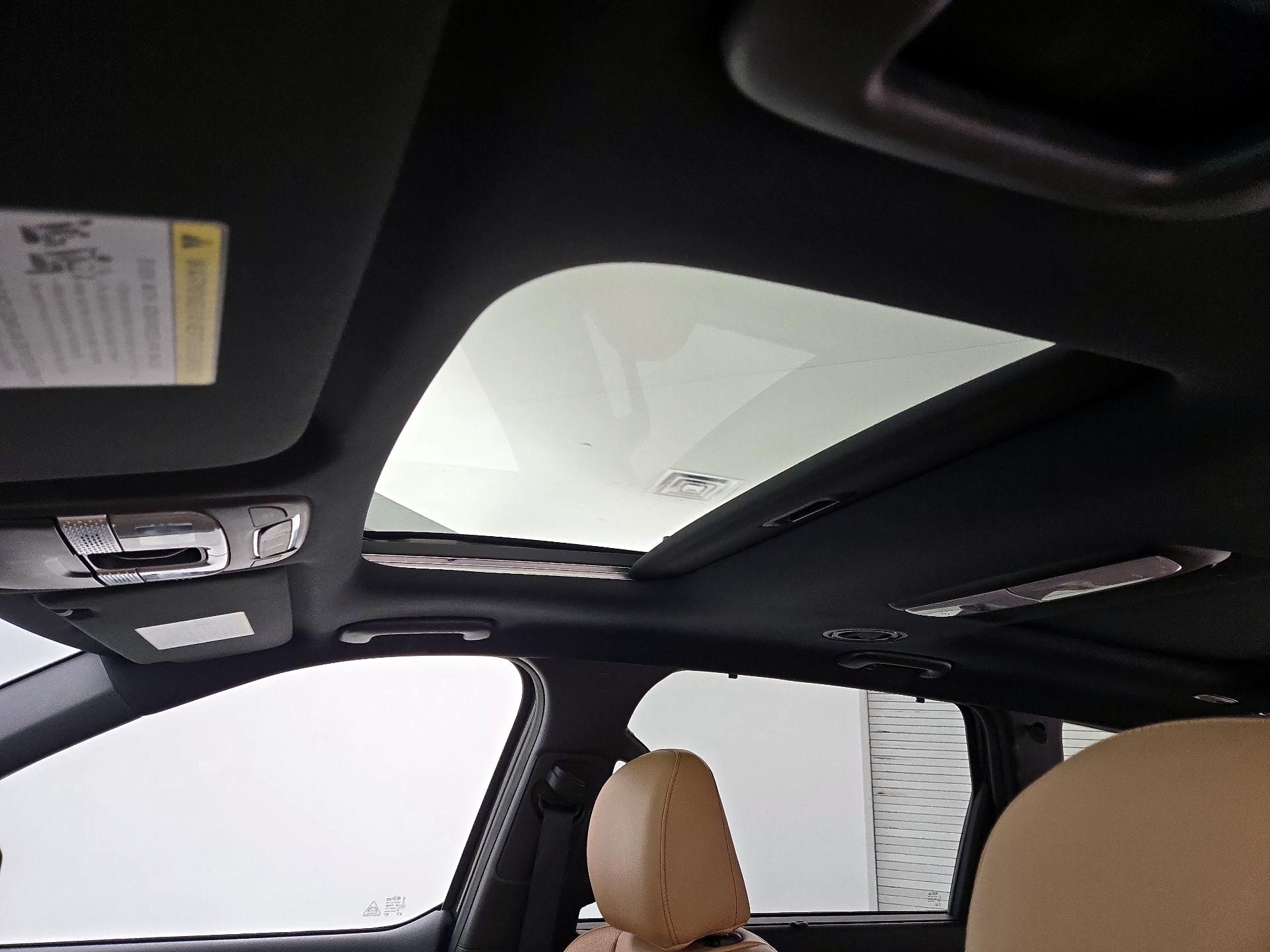 Thumbnail: 2020 Kia Telluride - 20